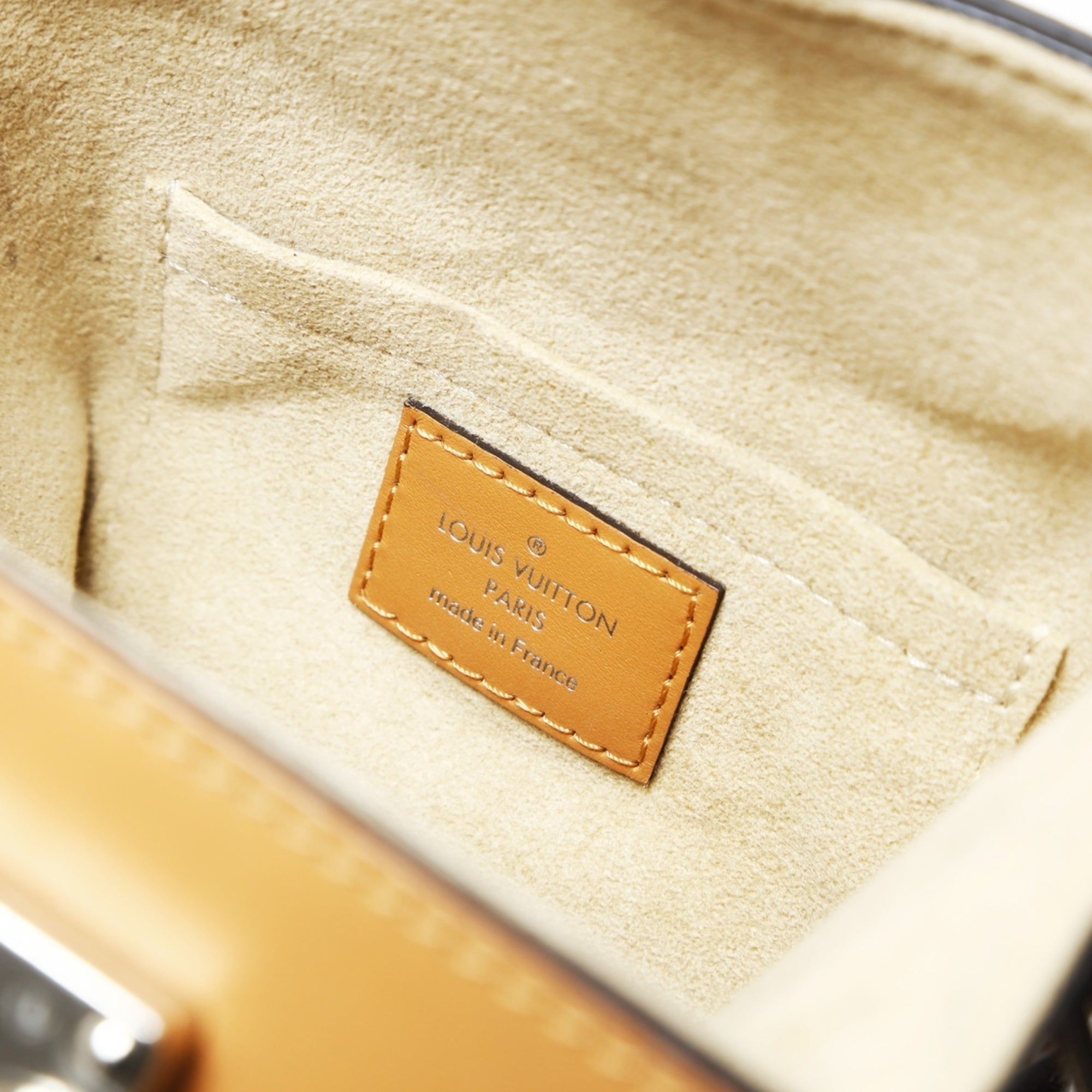 Louis Vuitton Brown Shoulder Bag (Pre-Owned)