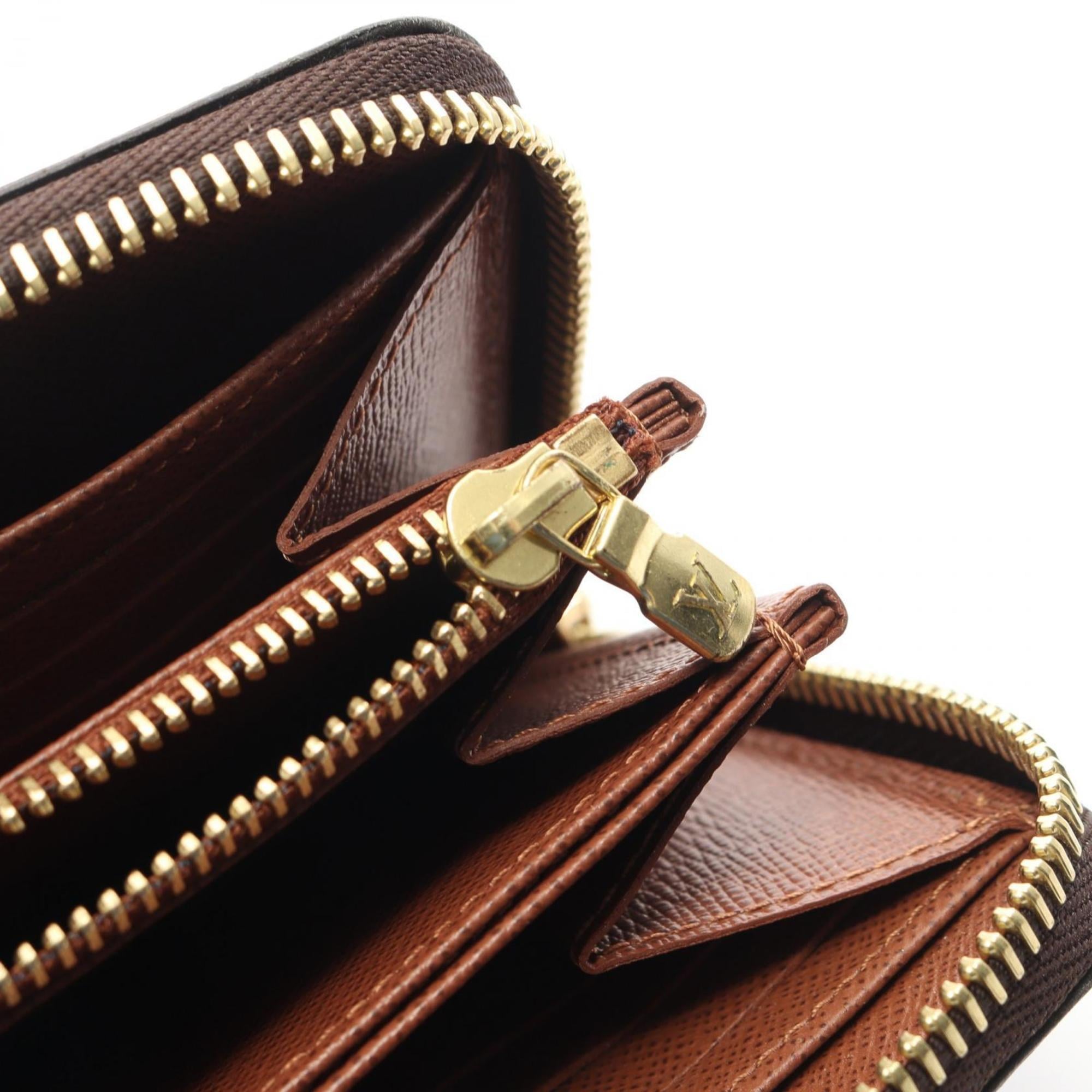 Louis Vuitton Brown Monogram Coated Canvas Long Wallet (Bi-Fold) (Pre-Owned)