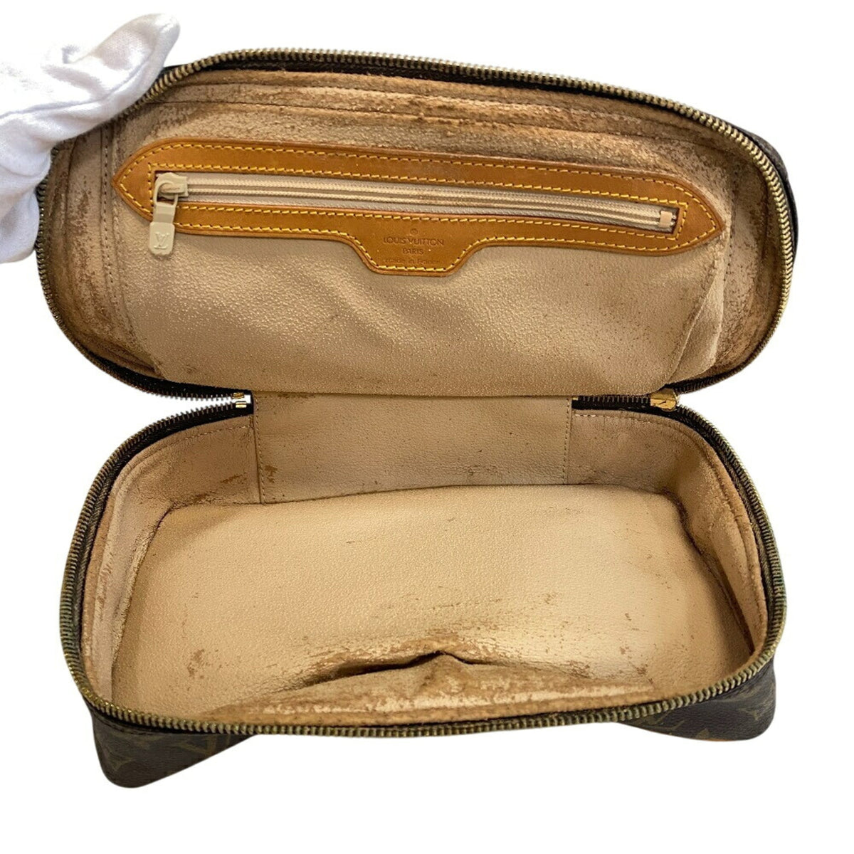 Louis Vuitton Brown Monogram Monogram Leather Pouch Wash Bag (Pre-Owned)