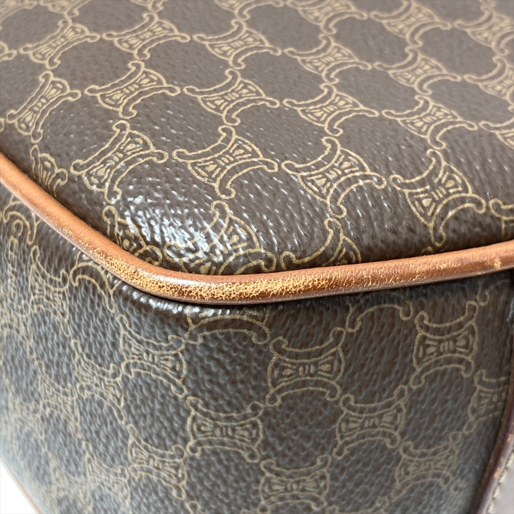 Celine Brown Leather Pochette Shoulder Bag (Pre-Owned)