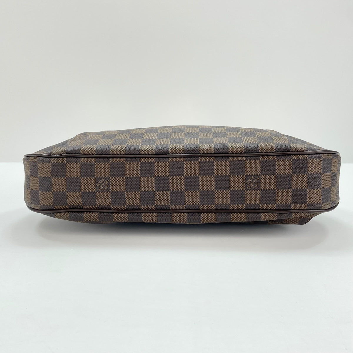 Louis Vuitton Brown Shoulder Bag (Pre-Owned)