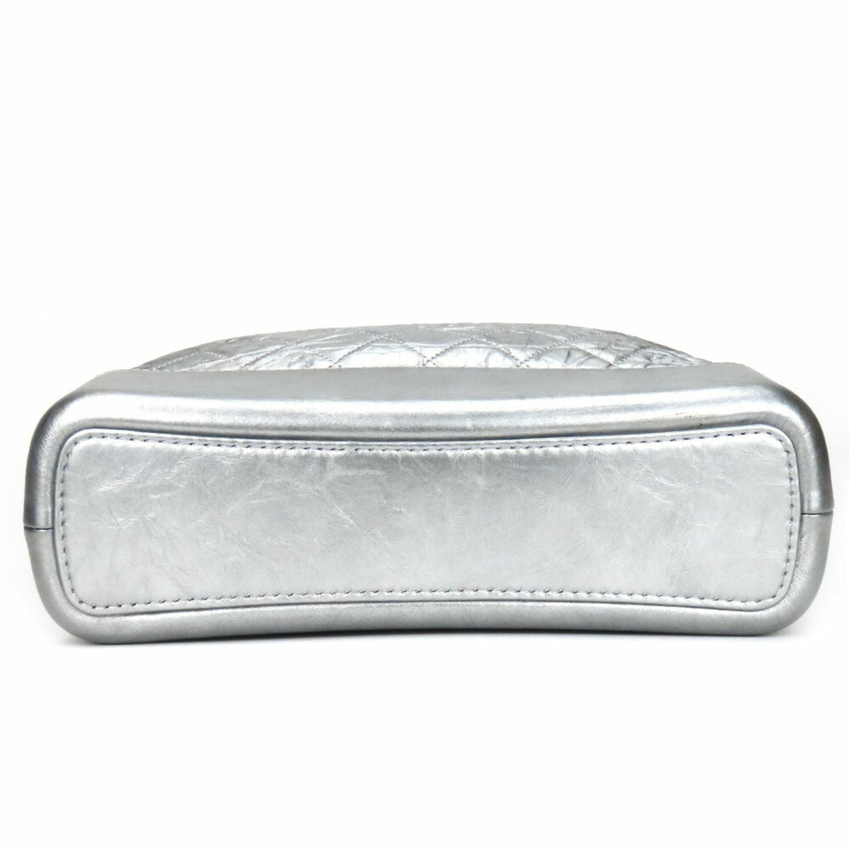Chanel Metallic Silver Leather Shoulder Bag (Pre-Owned)