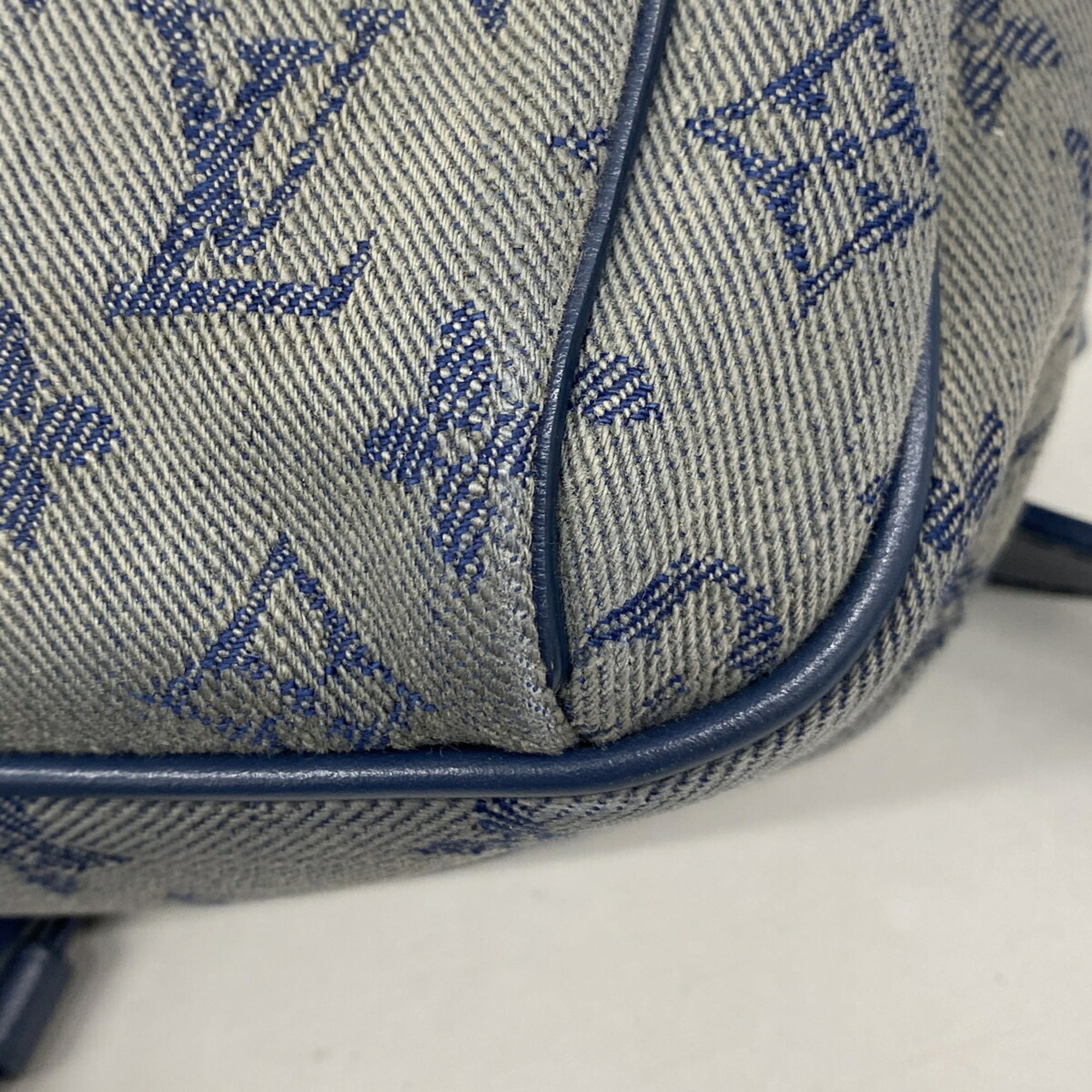 Louis Vuitton Navy Sling Bag (Pre-Owned)