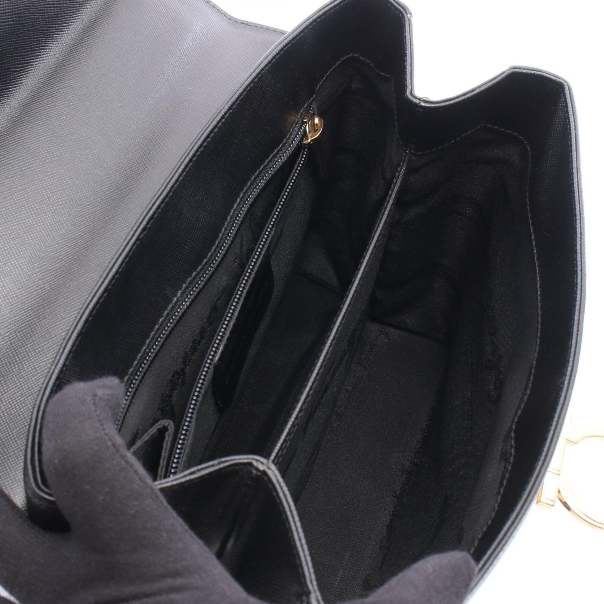 Salvatore Ferragamo Black Leather Handbag (Pre-Owned)