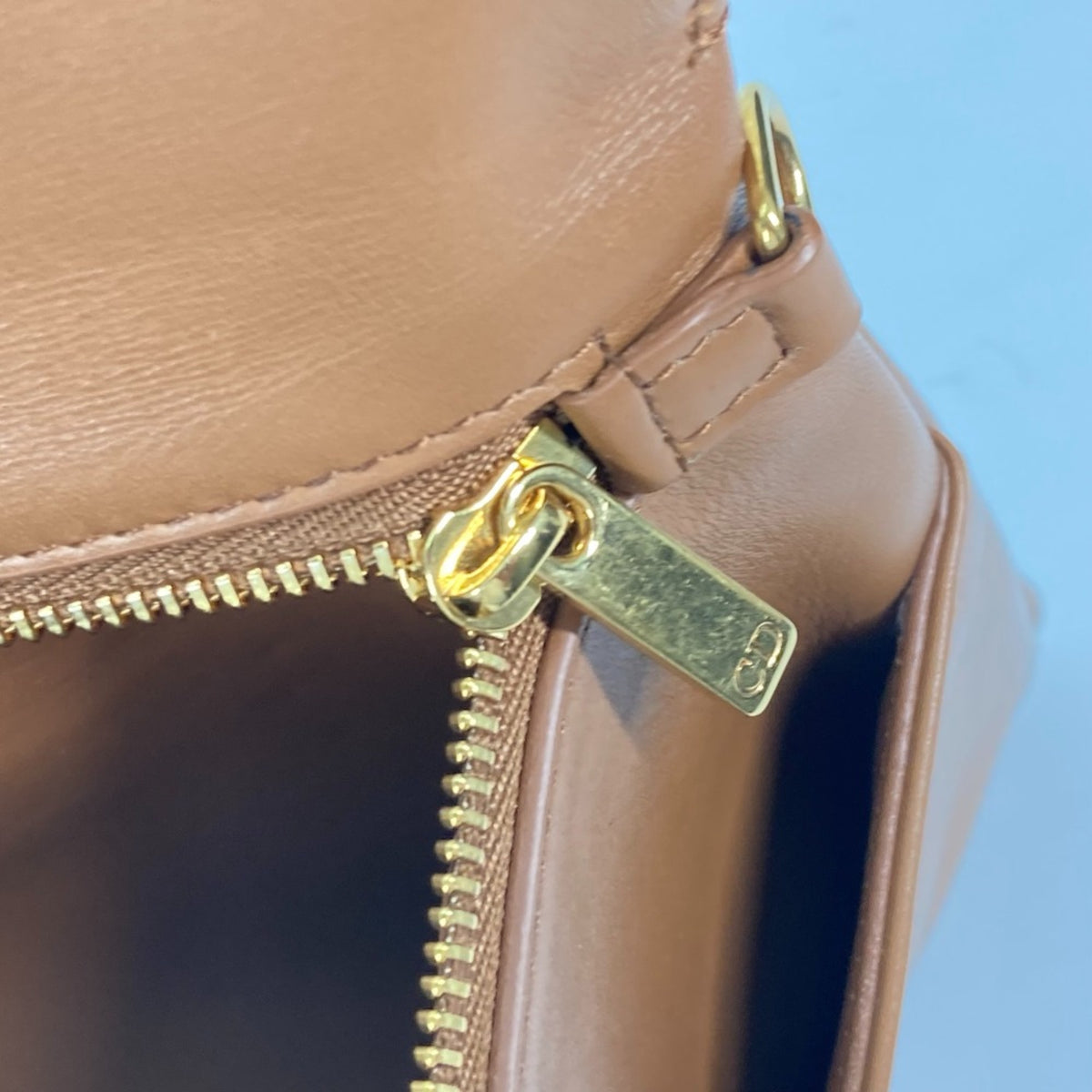 Christian Dior Brown Leather Handbag (Pre-Owned)