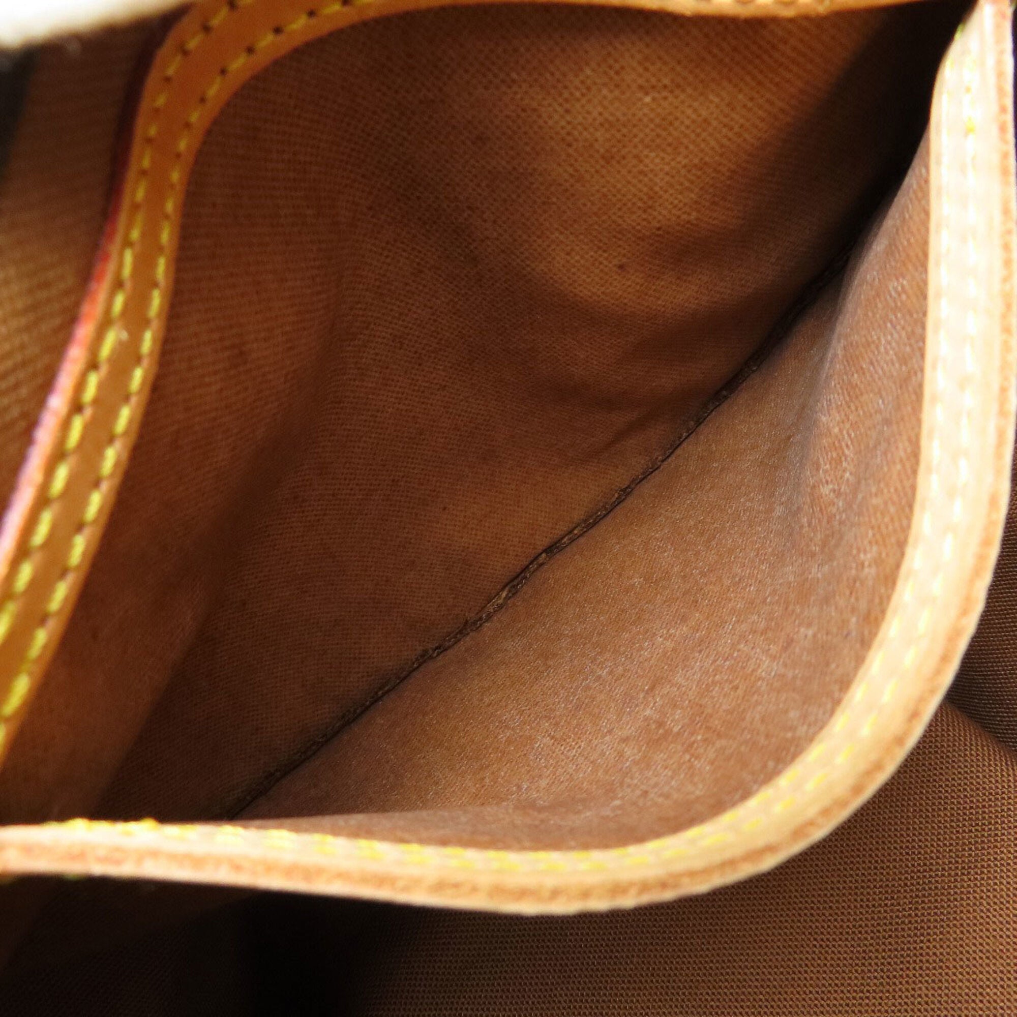 Louis Vuitton Monogram Monogram Boston Bag (Pre-Owned)