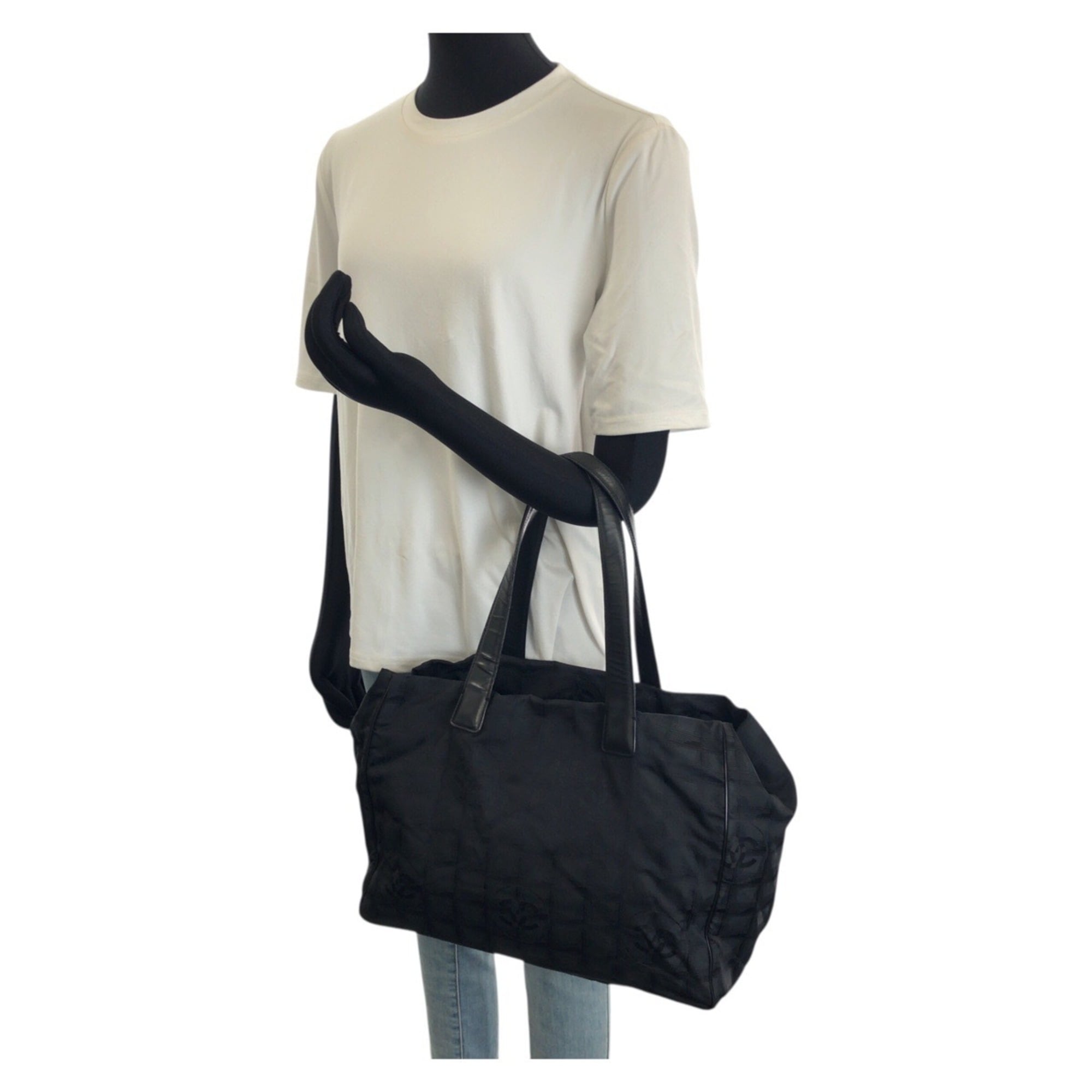 Chanel Black Nylon Leather Shoulder Bag Tote Bag (Pre-Owned)