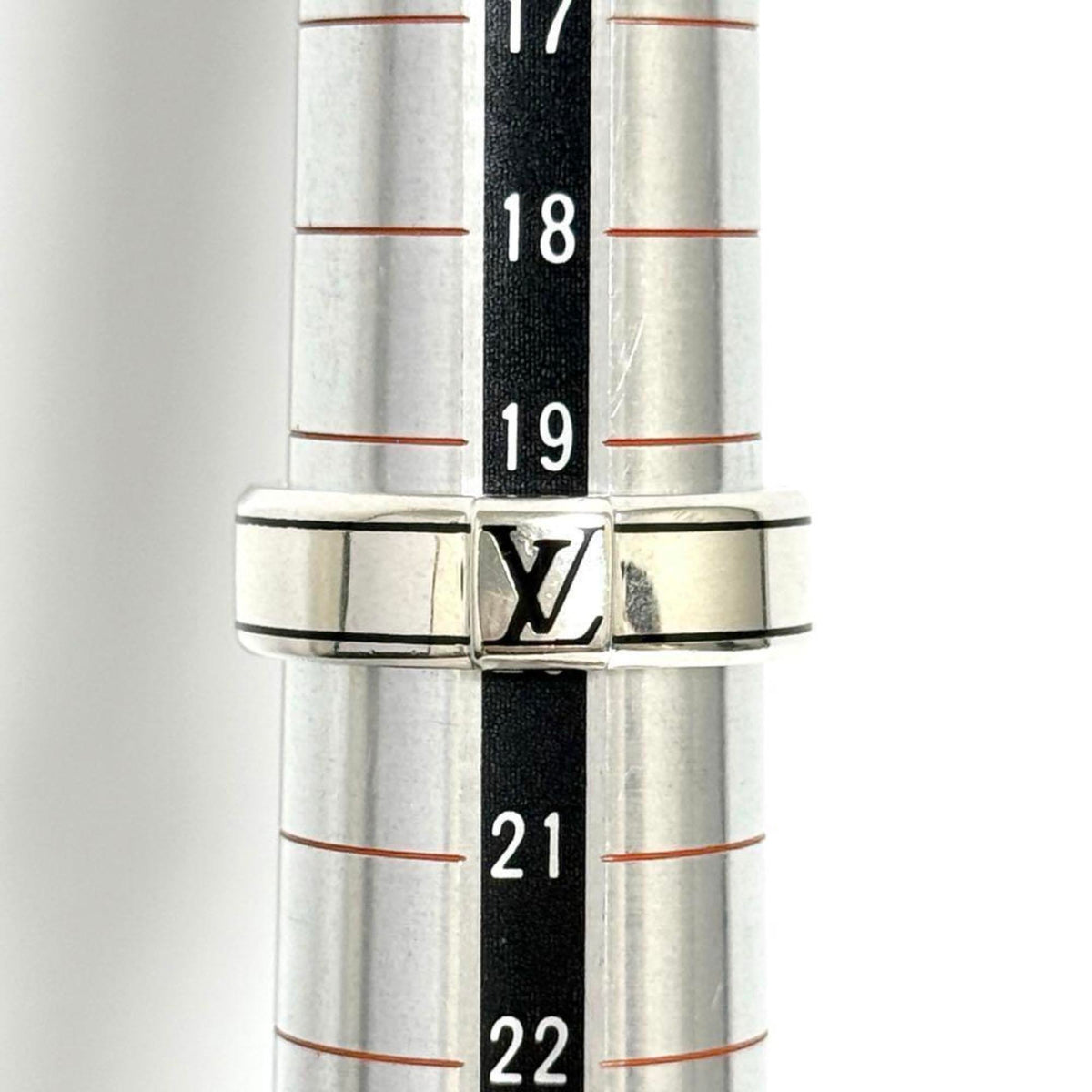 Louis Vuitton Silver Silver 925 Band Ring (Pre-Owned)