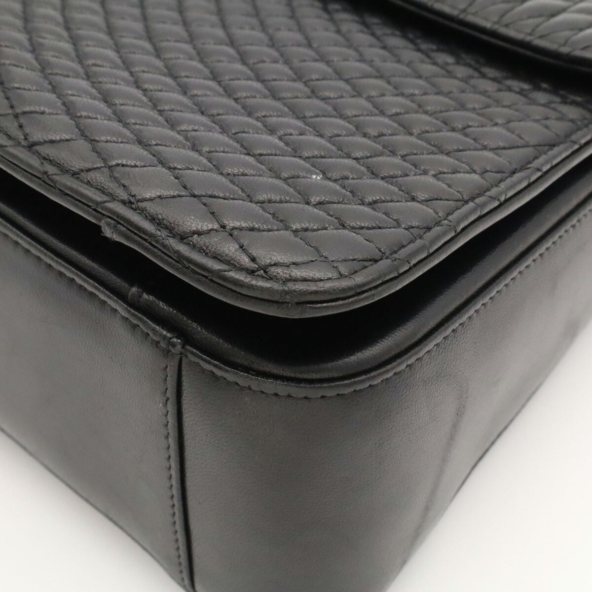 Bally Black Quilting Handbag (Pre-Owned)