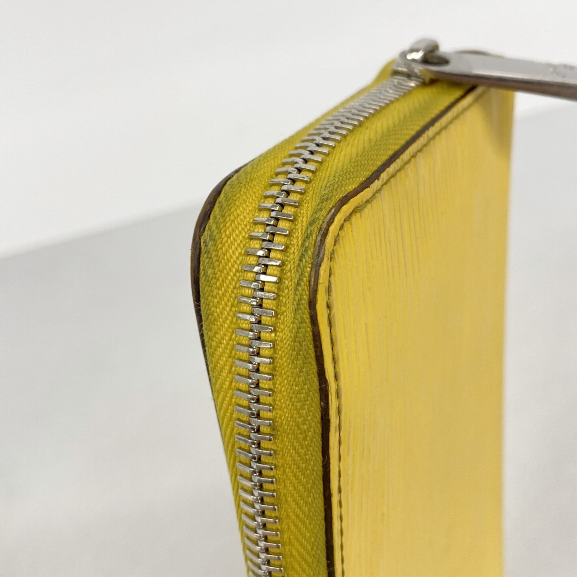Louis Vuitton Yellow Long Wallet (Bi-Fold) (Pre-Owned)