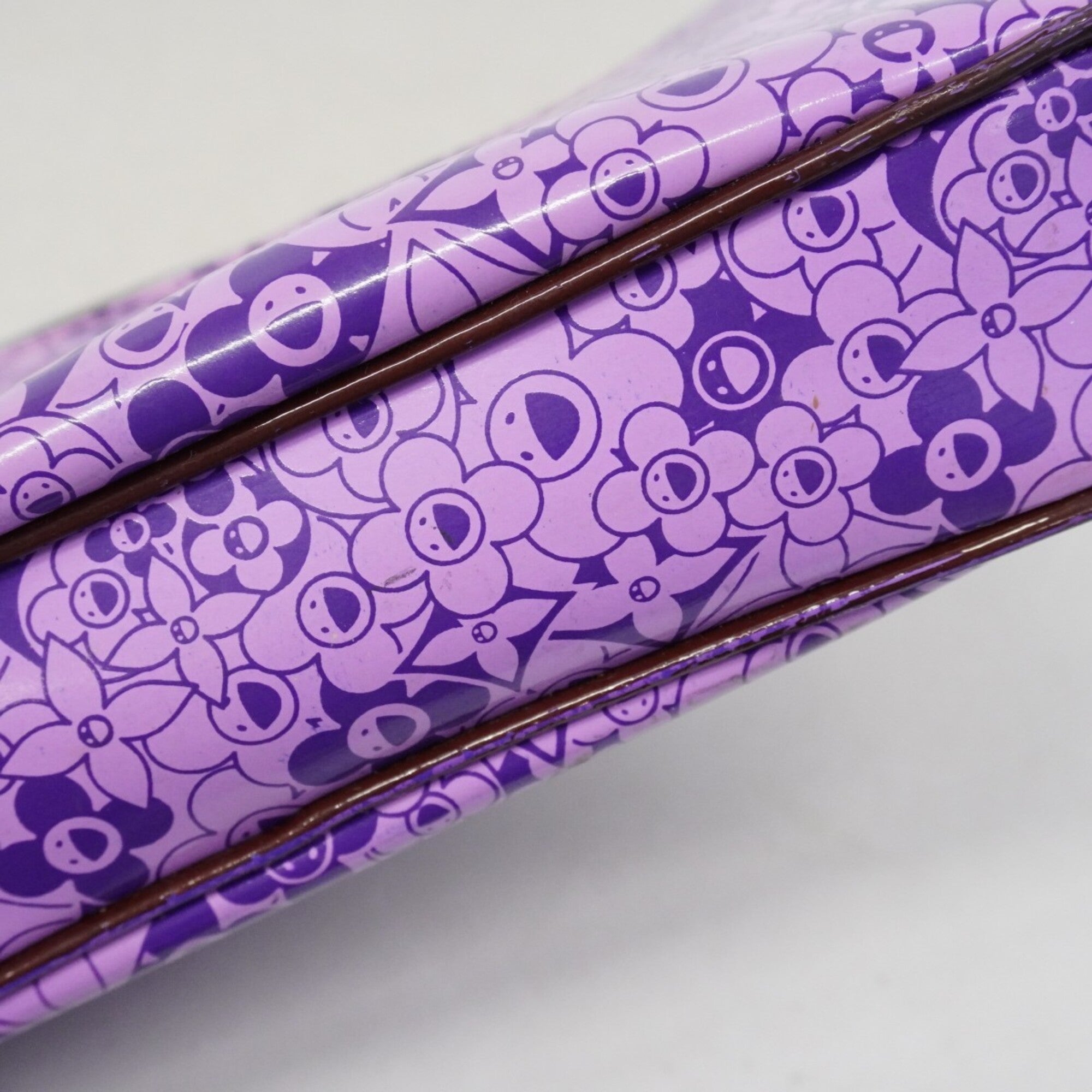 Louis Vuitton Violet Pouch (Pre-Owned)