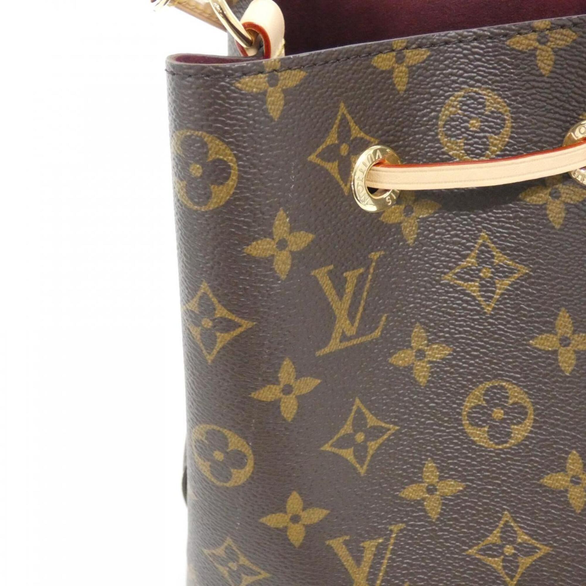 Louis Vuitton Brown Coated Canvas Shoulder Bag (Pre-Owned)