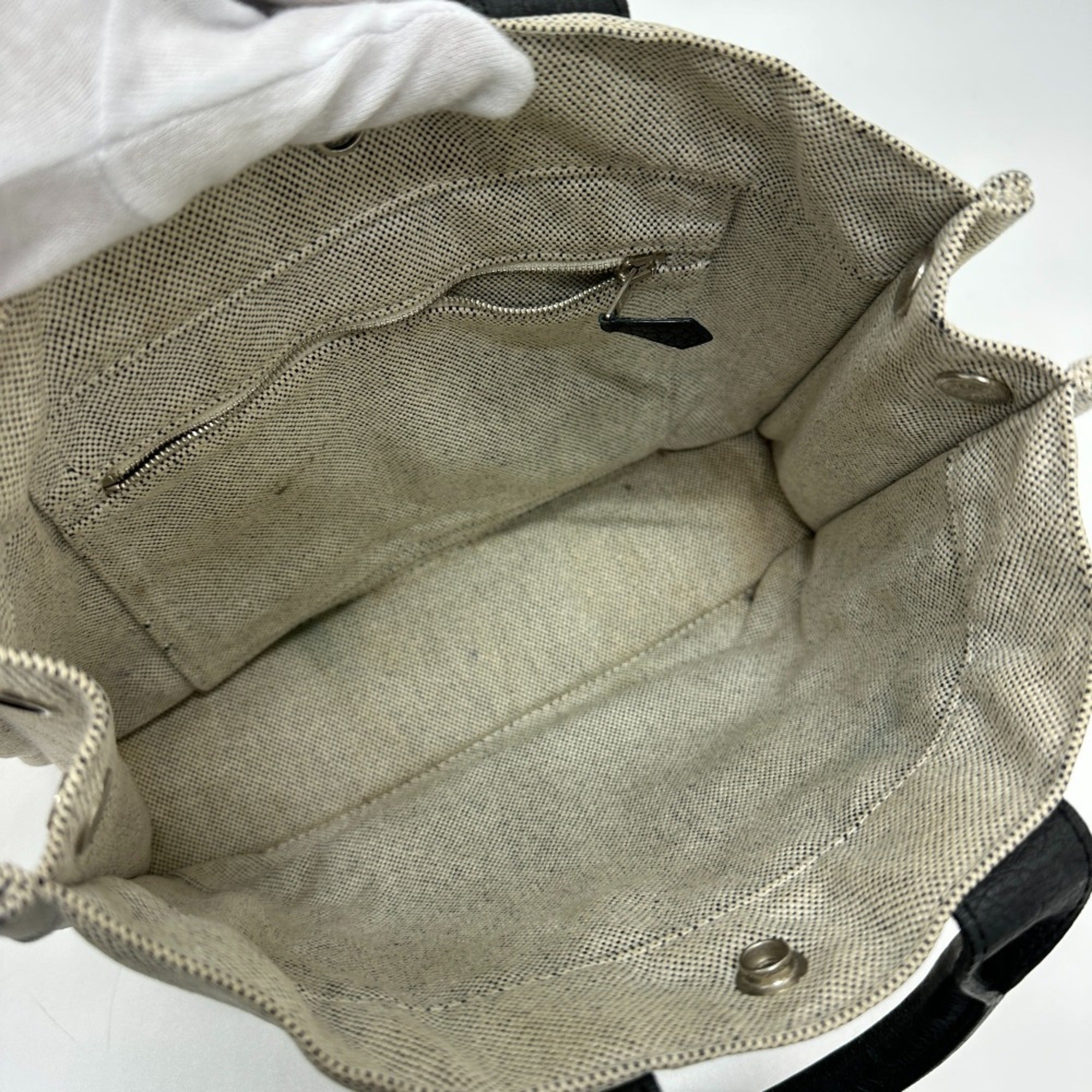 Hermes Gray Other Tote Bag (Pre-Owned)