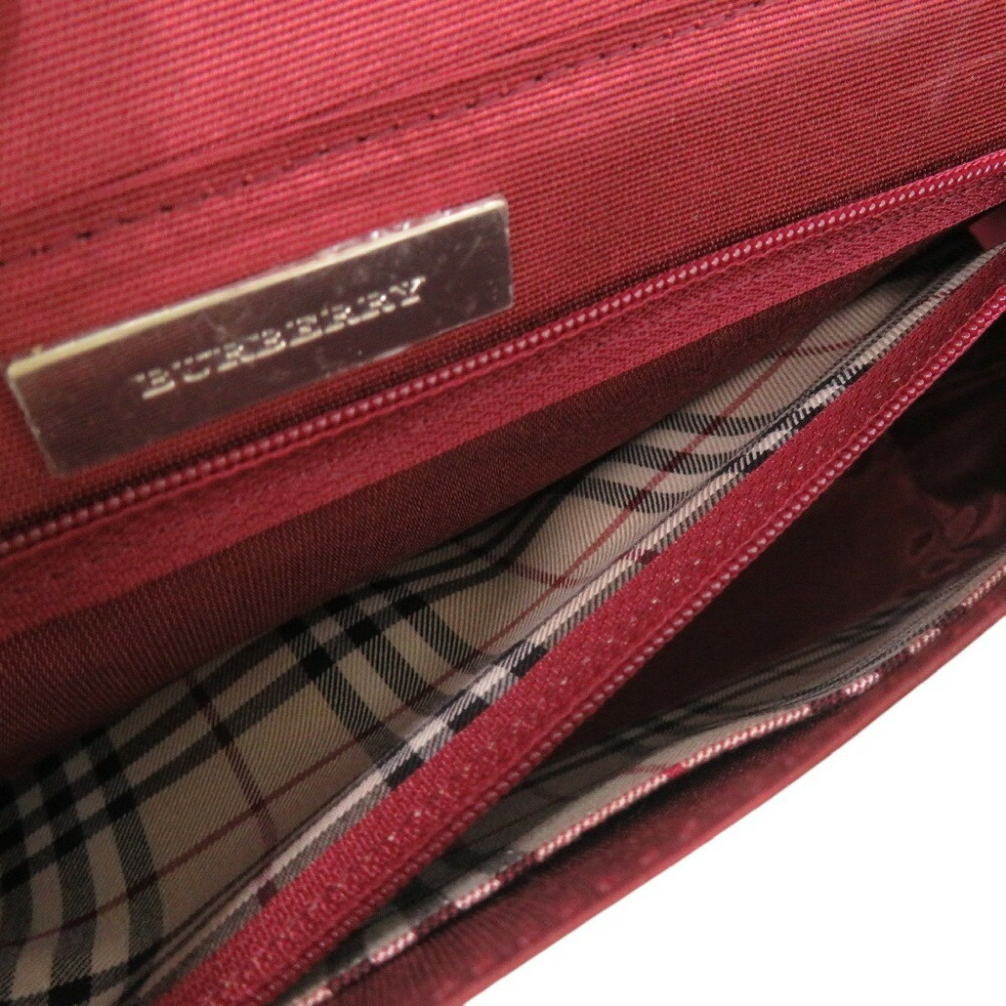 Burberry Beige Leather Handbag (Pre-Owned)