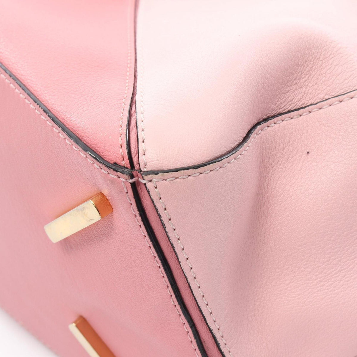 Loewe Pink Leather Handbag (Pre-Owned)
