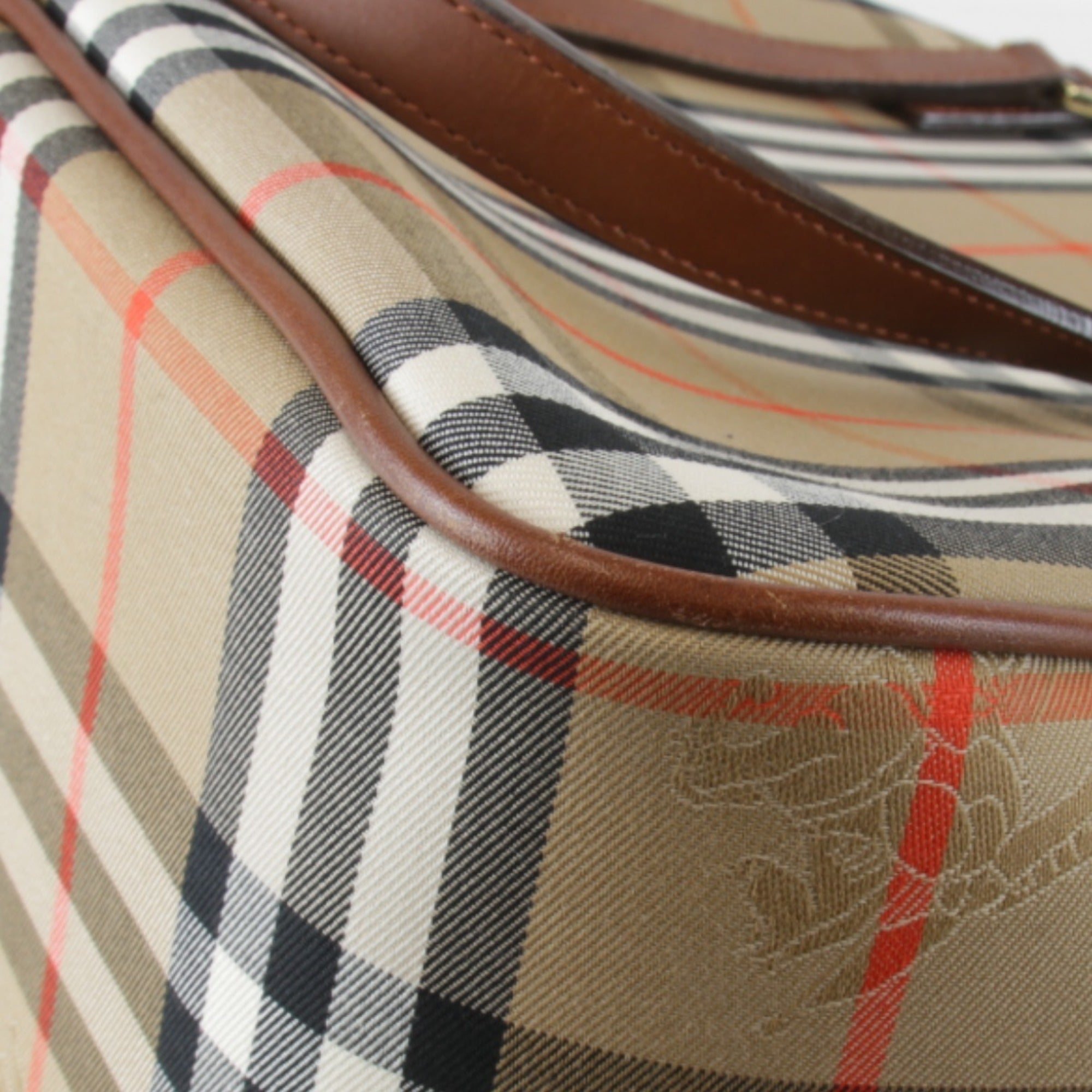 Burberry Beige Canvas Leather Handbag (Pre-Owned)