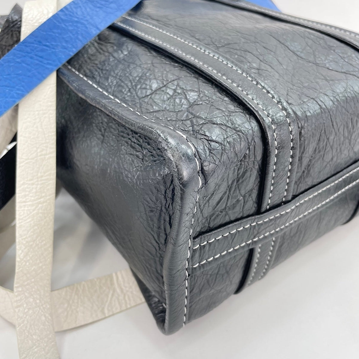 Balenciaga Black Handbag (Pre-Owned)
