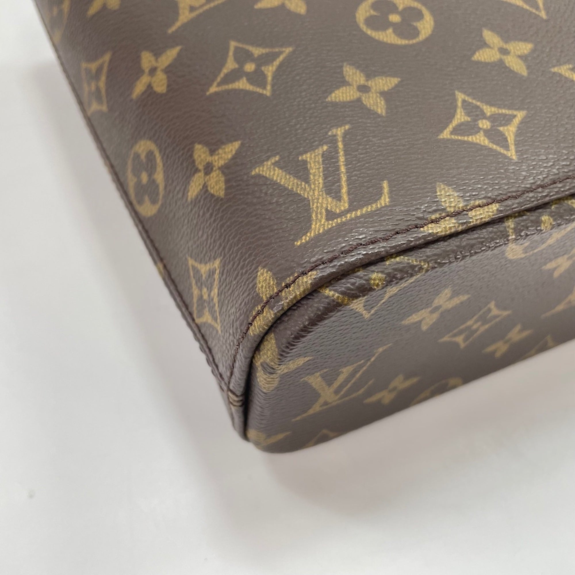 Louis Vuitton Brown Handbag (Pre-Owned)
