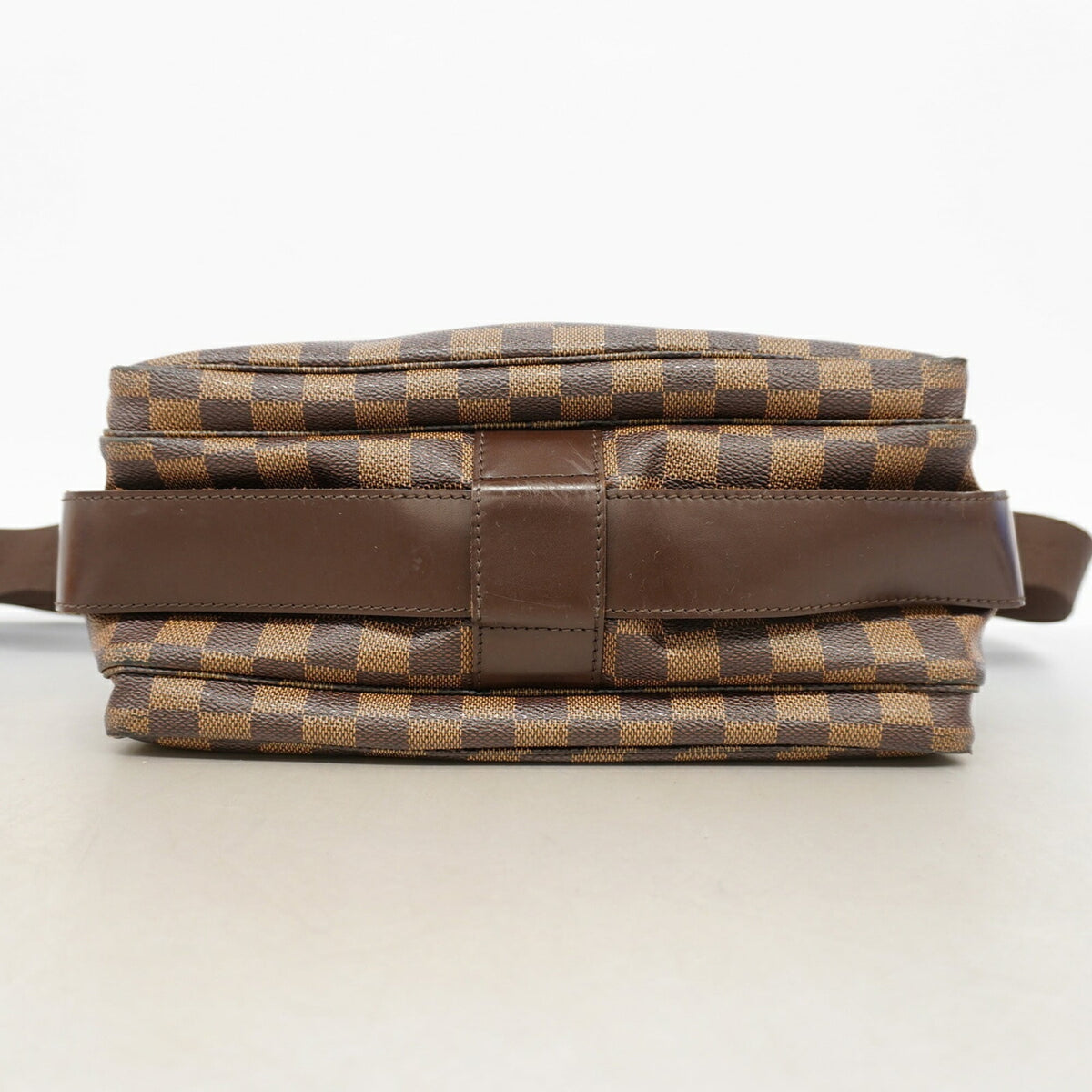 Louis Vuitton Ebene Shoulder Bag (Pre-Owned)