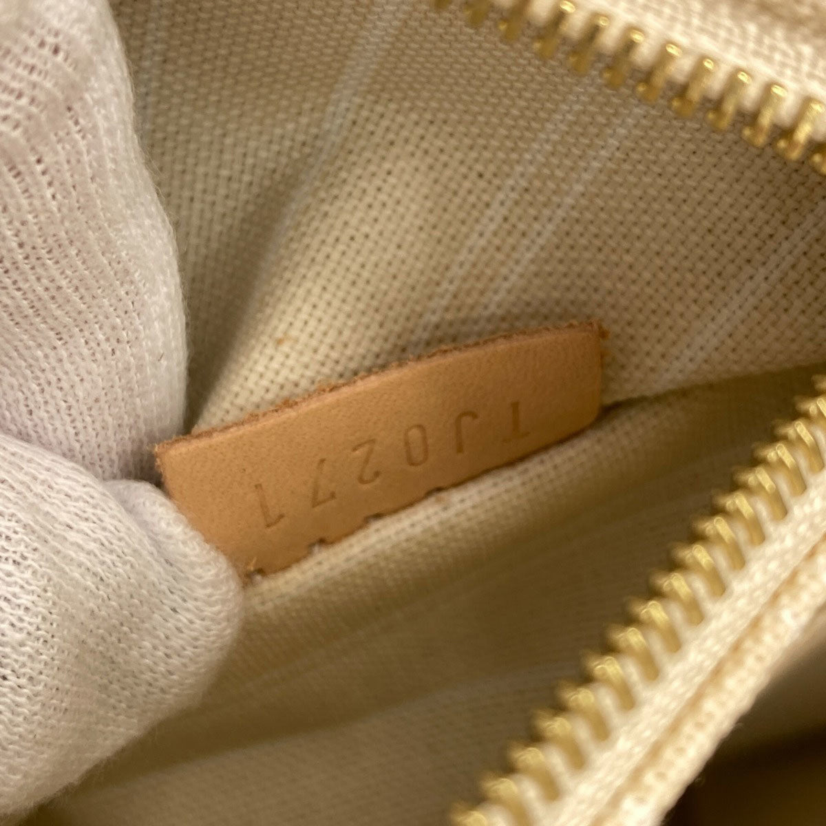 Louis Vuitton Light Blue White Monogram Tote Bag (Pre-Owned)