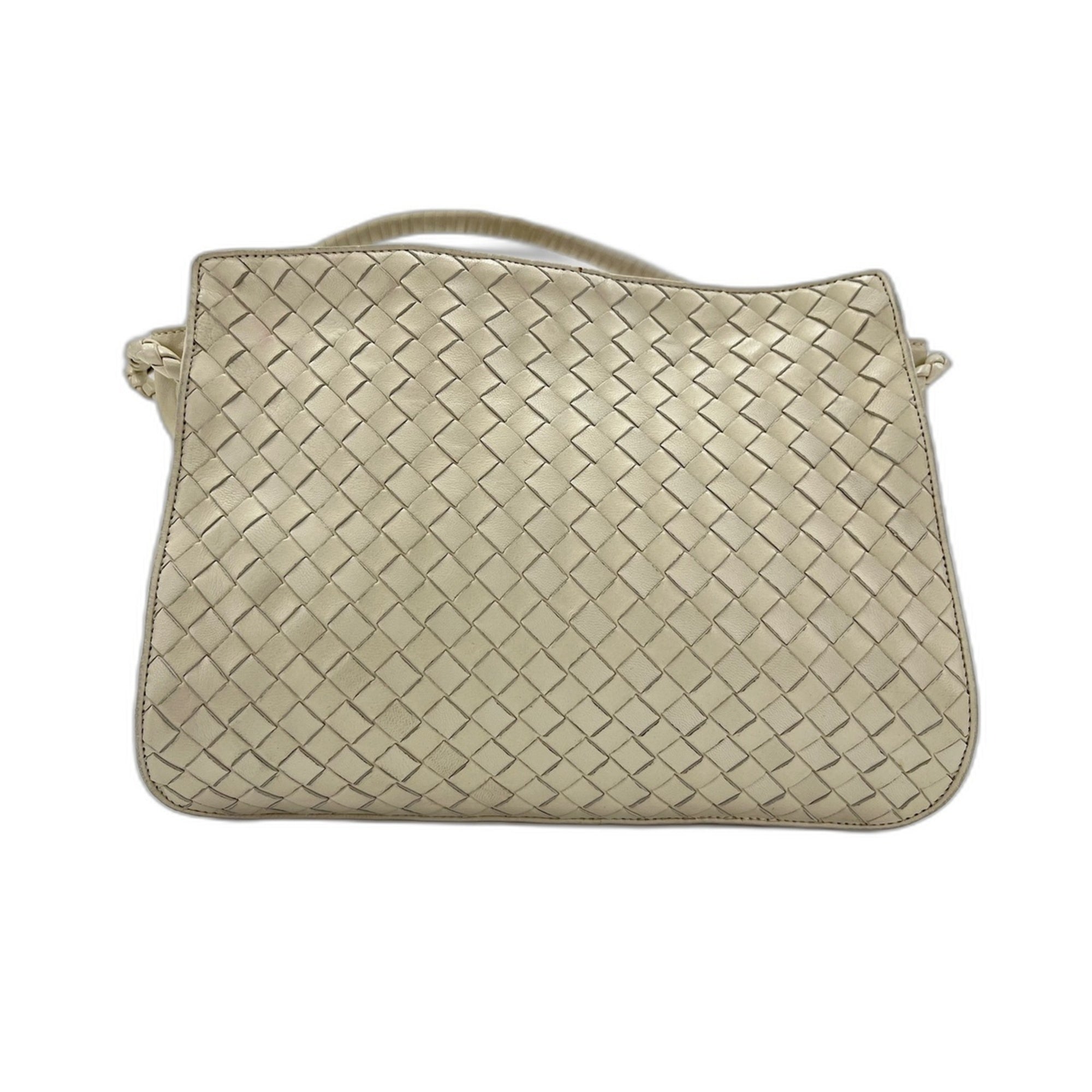Bottega Veneta White Shoulder Bag (Pre-Owned)
