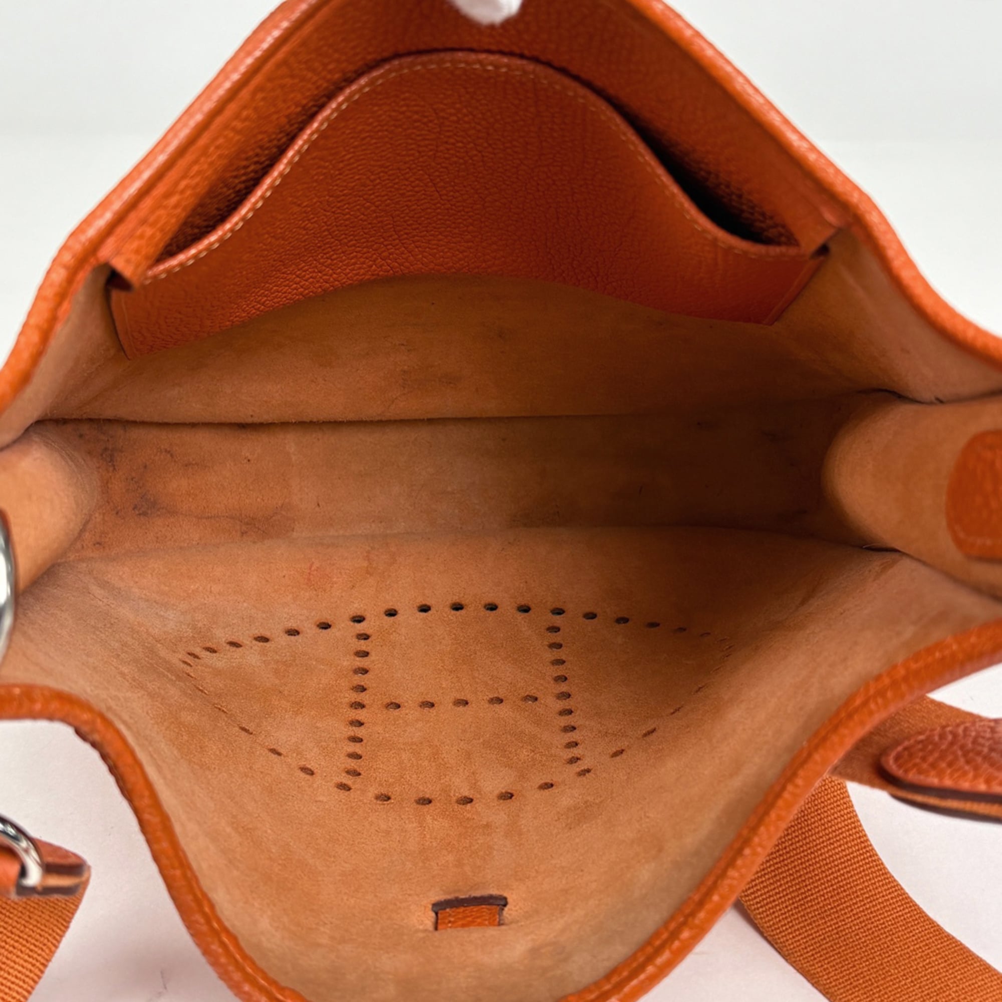 Hermes Orange Togo Leather Shoulder Bag (Pre-Owned)