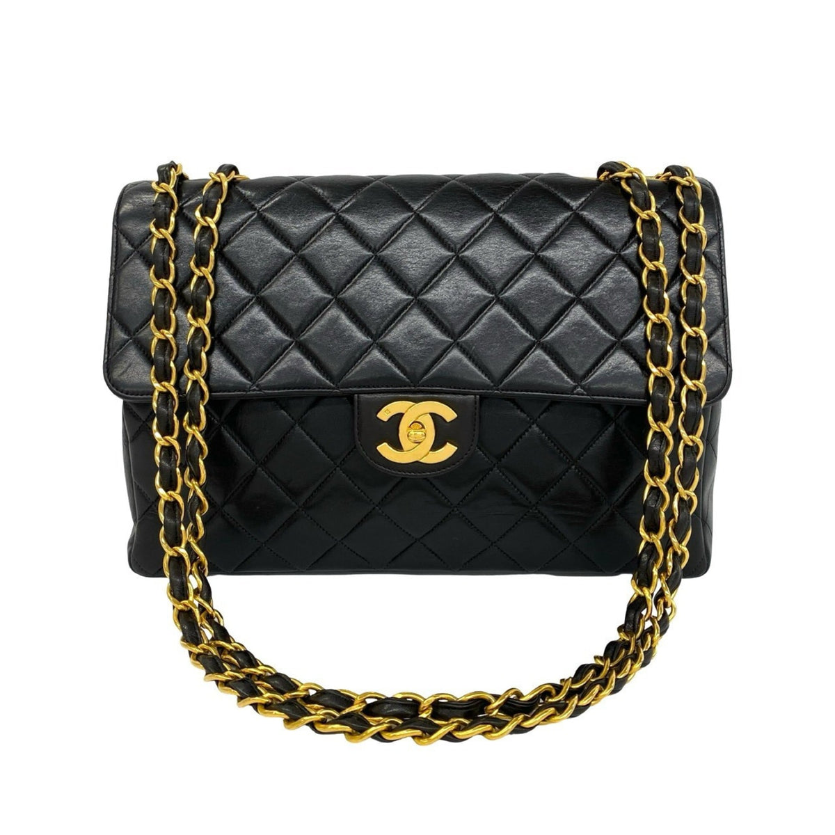 Chanel Black Leather Shoulder Bag (Pre-Owned)