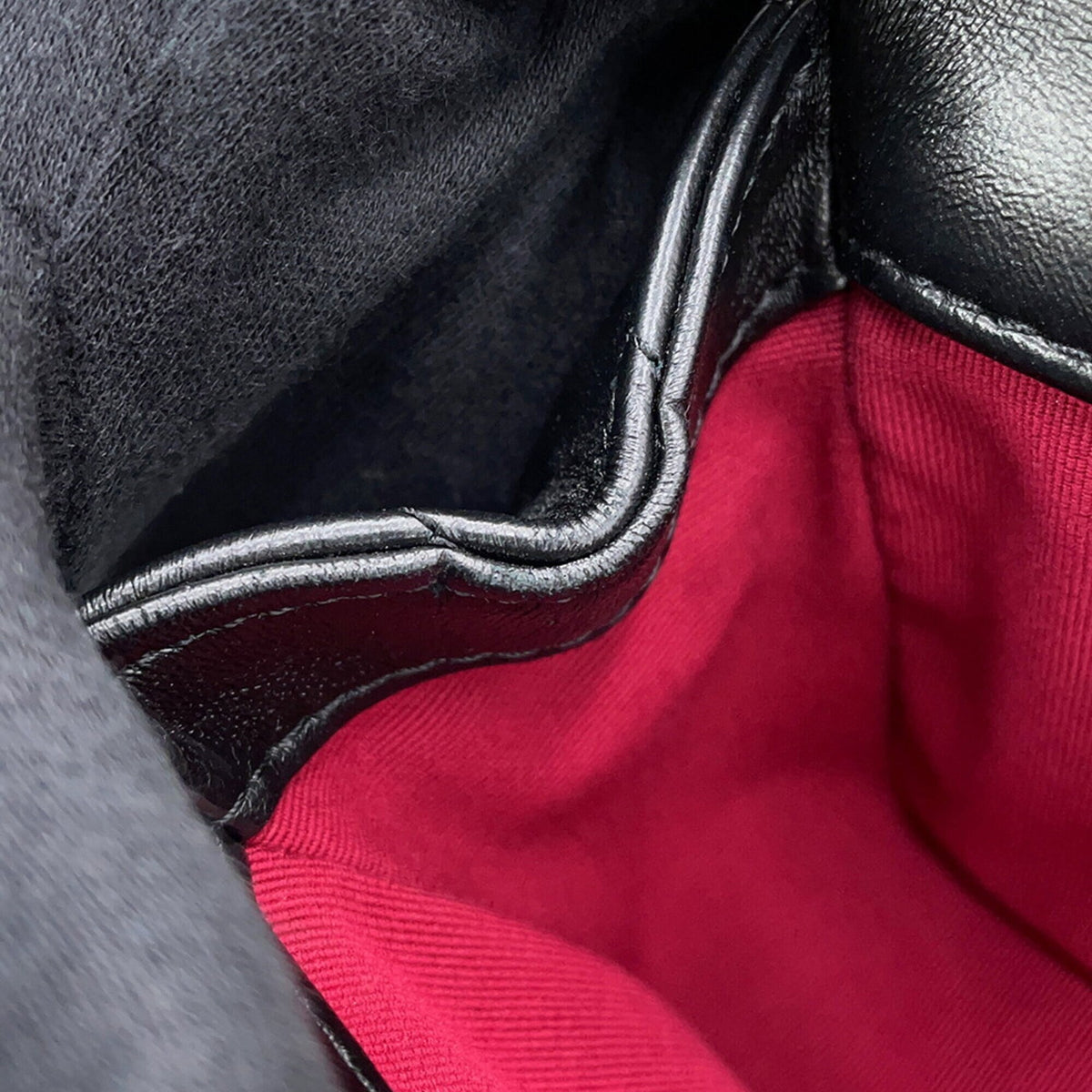 Chanel Black Handbag Shoulder Bag (Pre-Owned)