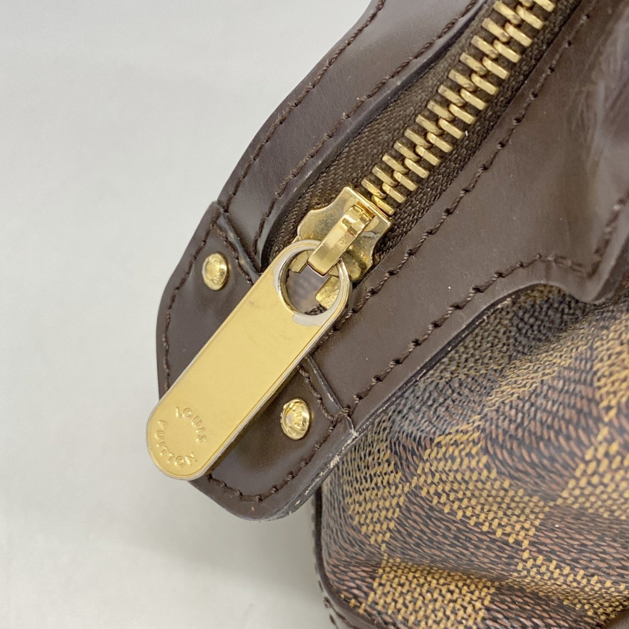Louis Vuitton Ebene Handbag (Pre-Owned)