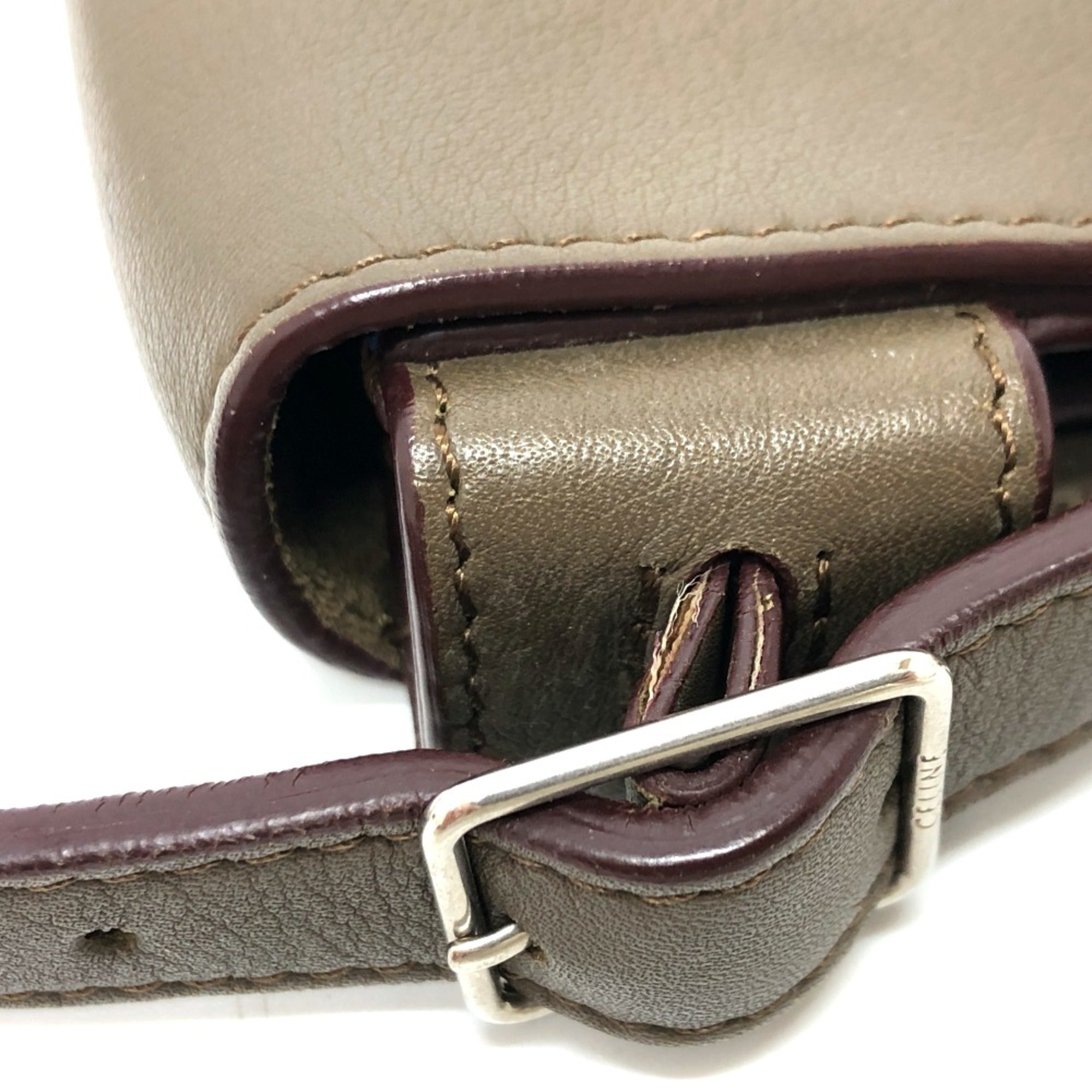 Celine Brown Leather Shoulder Bag (Pre-Owned)