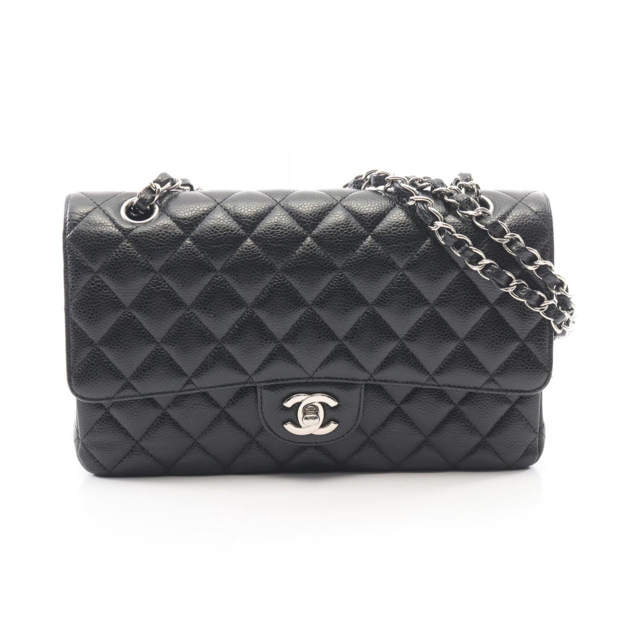 Chanel Black Grained Calfskin Handbag Shoulder Bag (Pre-Owned)