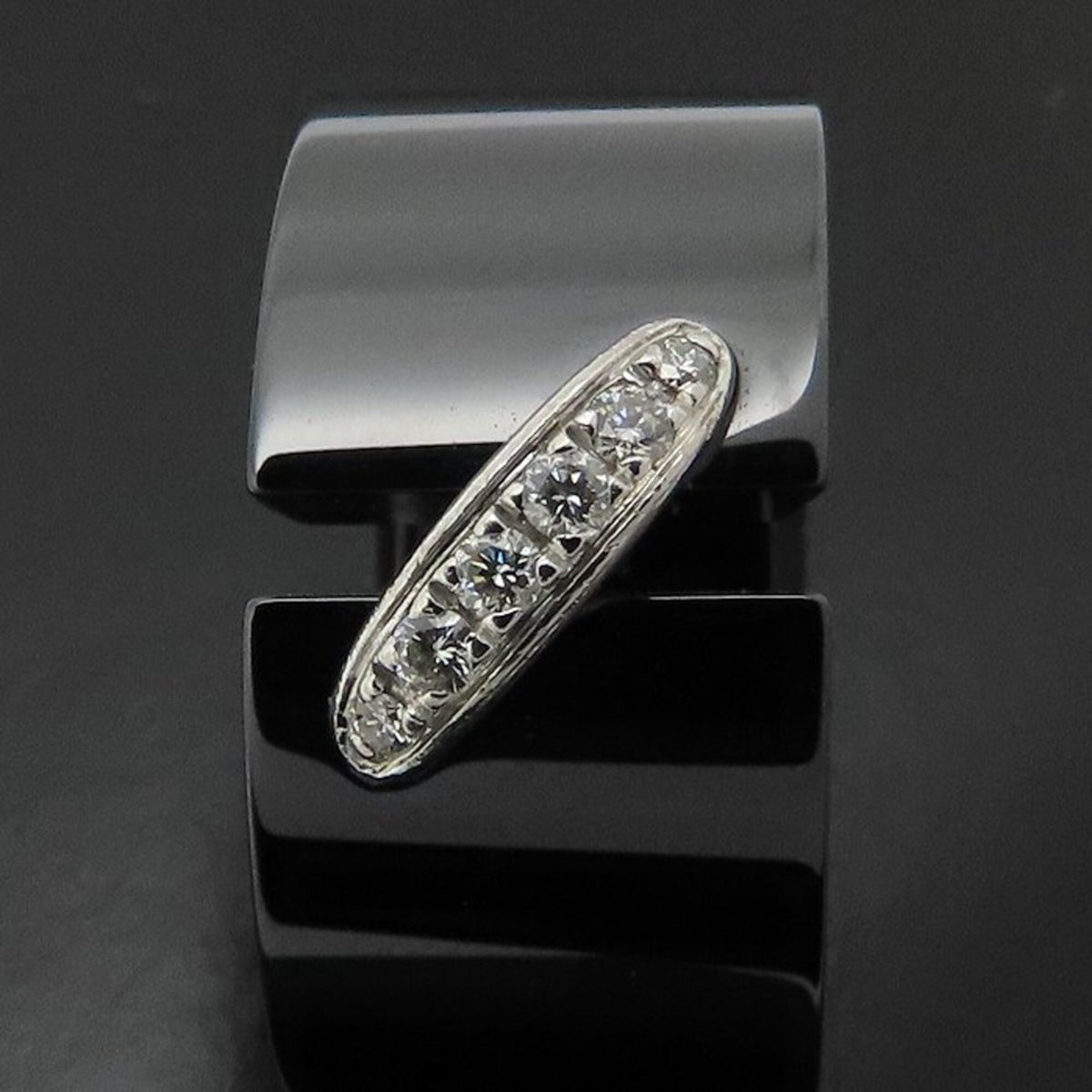 Chaumet White Gold (18K) Ceramic Band Ring (Pre-Owned)