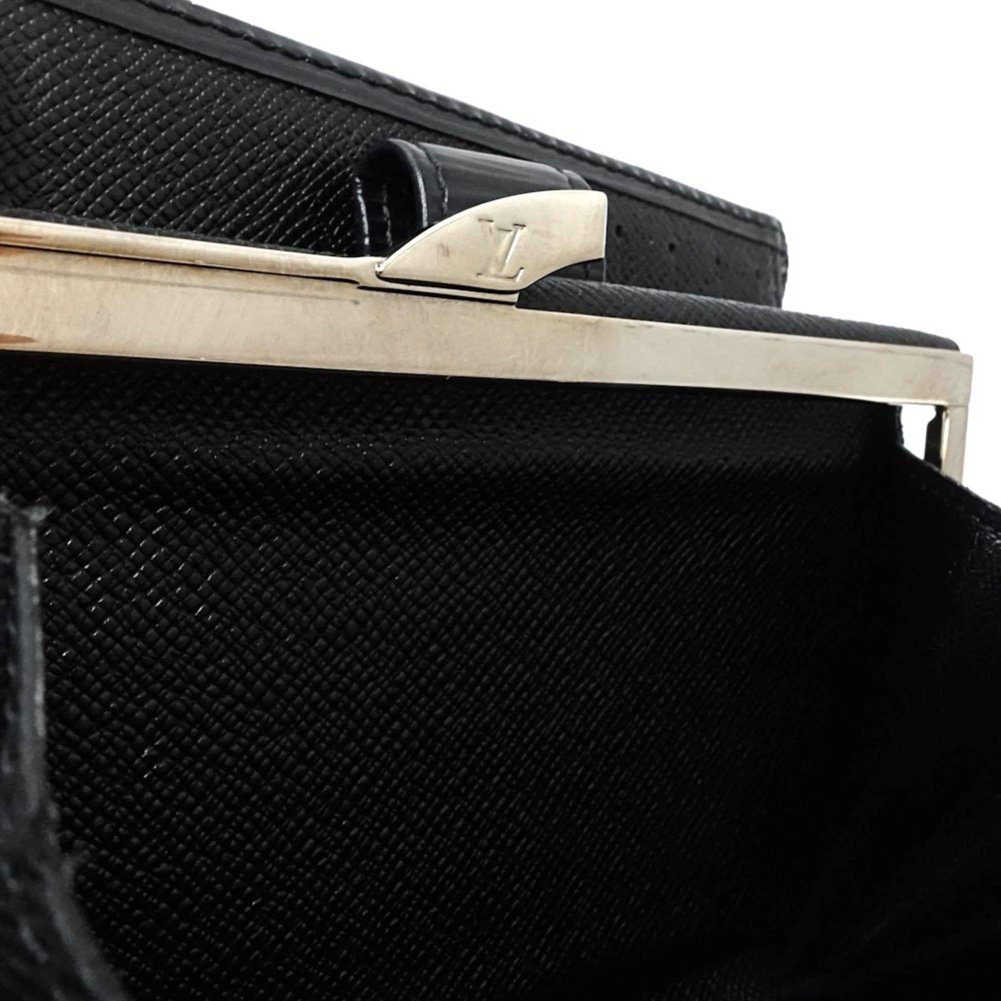 Louis Vuitton Epi Noir Leather Wallet (Bi-Fold) (Pre-Owned)