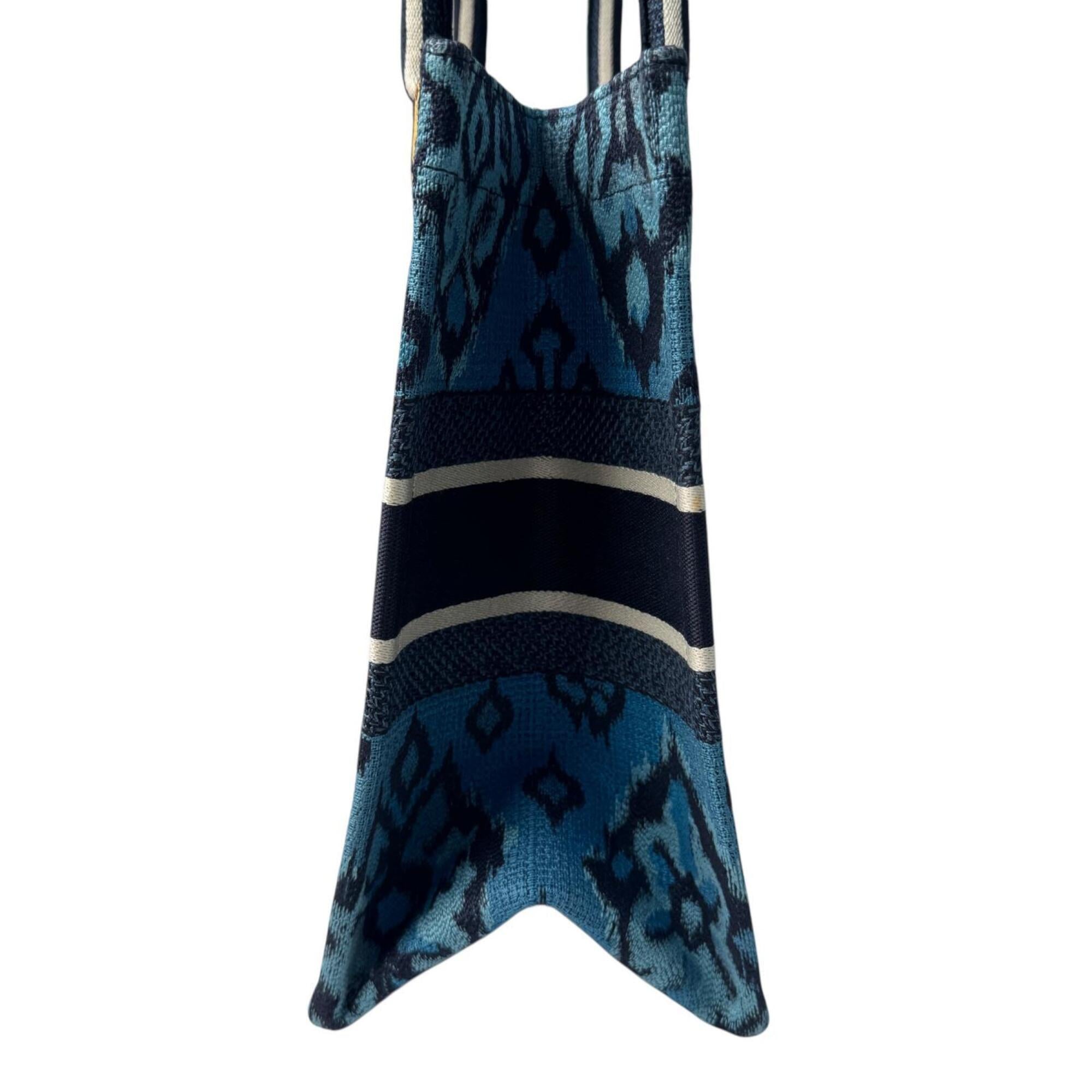 Christian Dior Multi-Color Canvas Tote Bag (Pre-Owned)