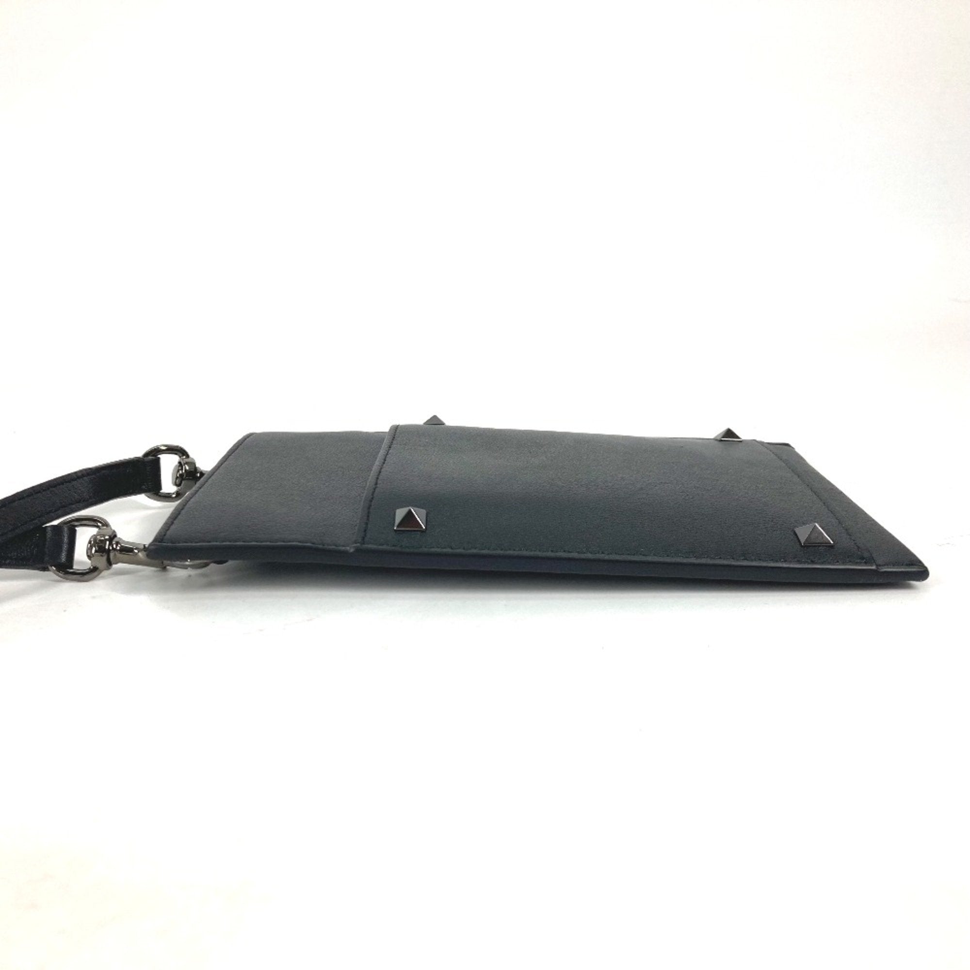 Valentino Black Leather Shoulder Bag (Pre-Owned)