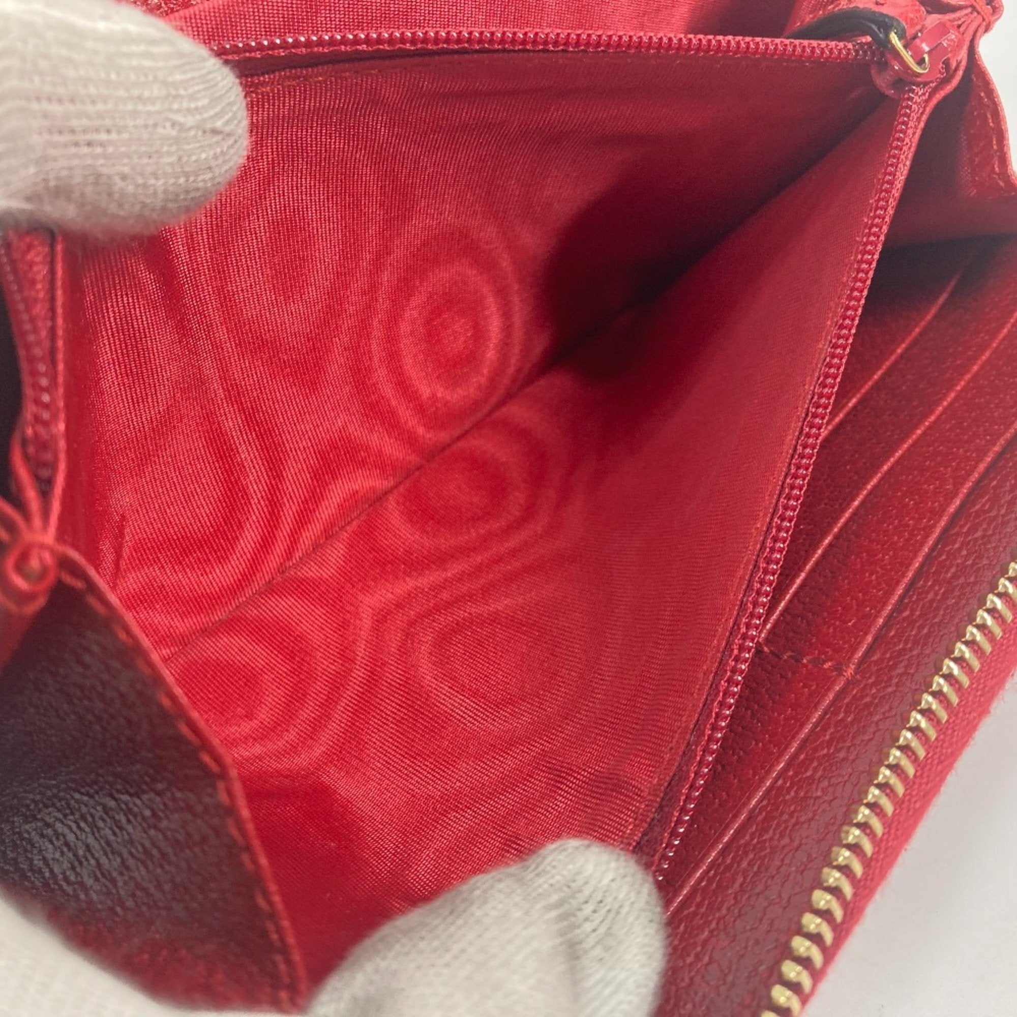 Gucci Red Other Long Wallet (Bi-Fold) (Pre-Owned)