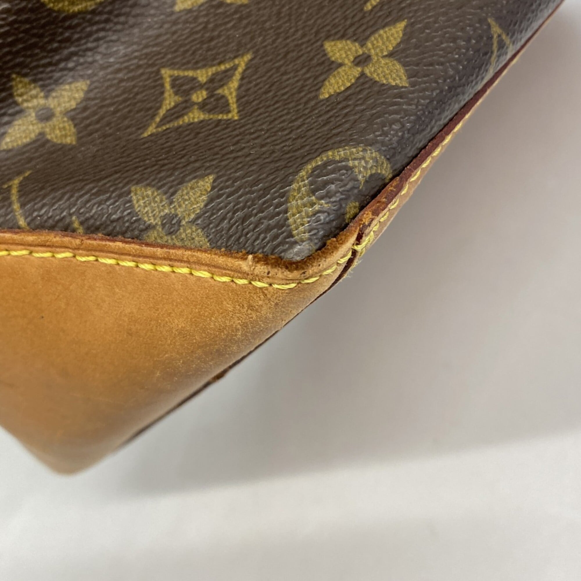 Louis Vuitton Brown Tote Bag (Pre-Owned)