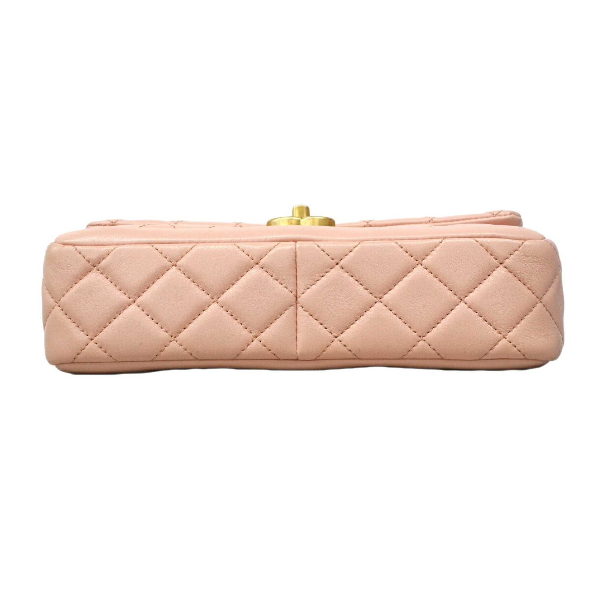 Chanel Pink Leather Shoulder Bag (Pre-Owned)