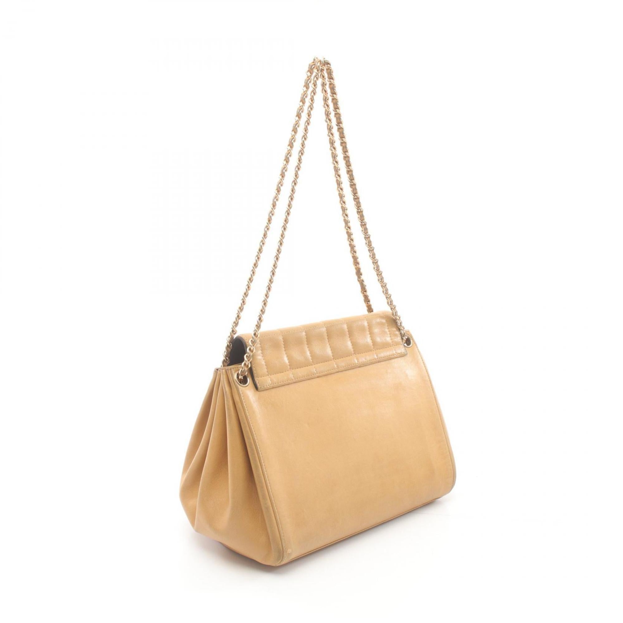 Chanel Beige Leather Shoulder Bag (Pre-Owned)