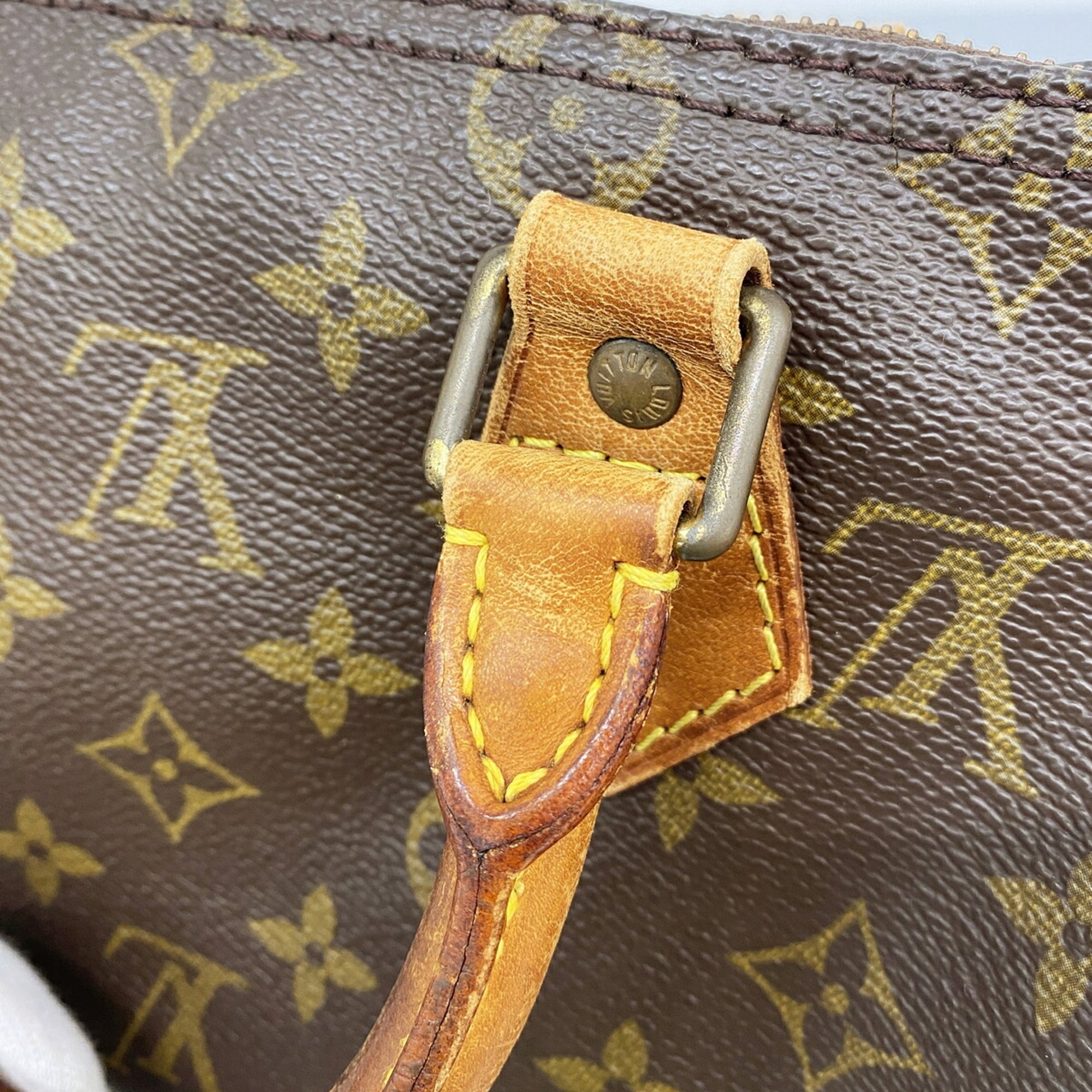 Louis Vuitton Brown Handbag (Pre-Owned)