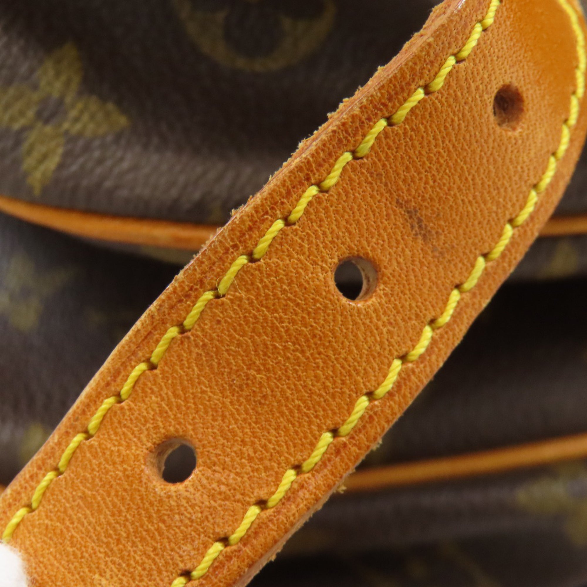 Louis Vuitton Monogram Monogram Shoulder Bag (Pre-Owned)