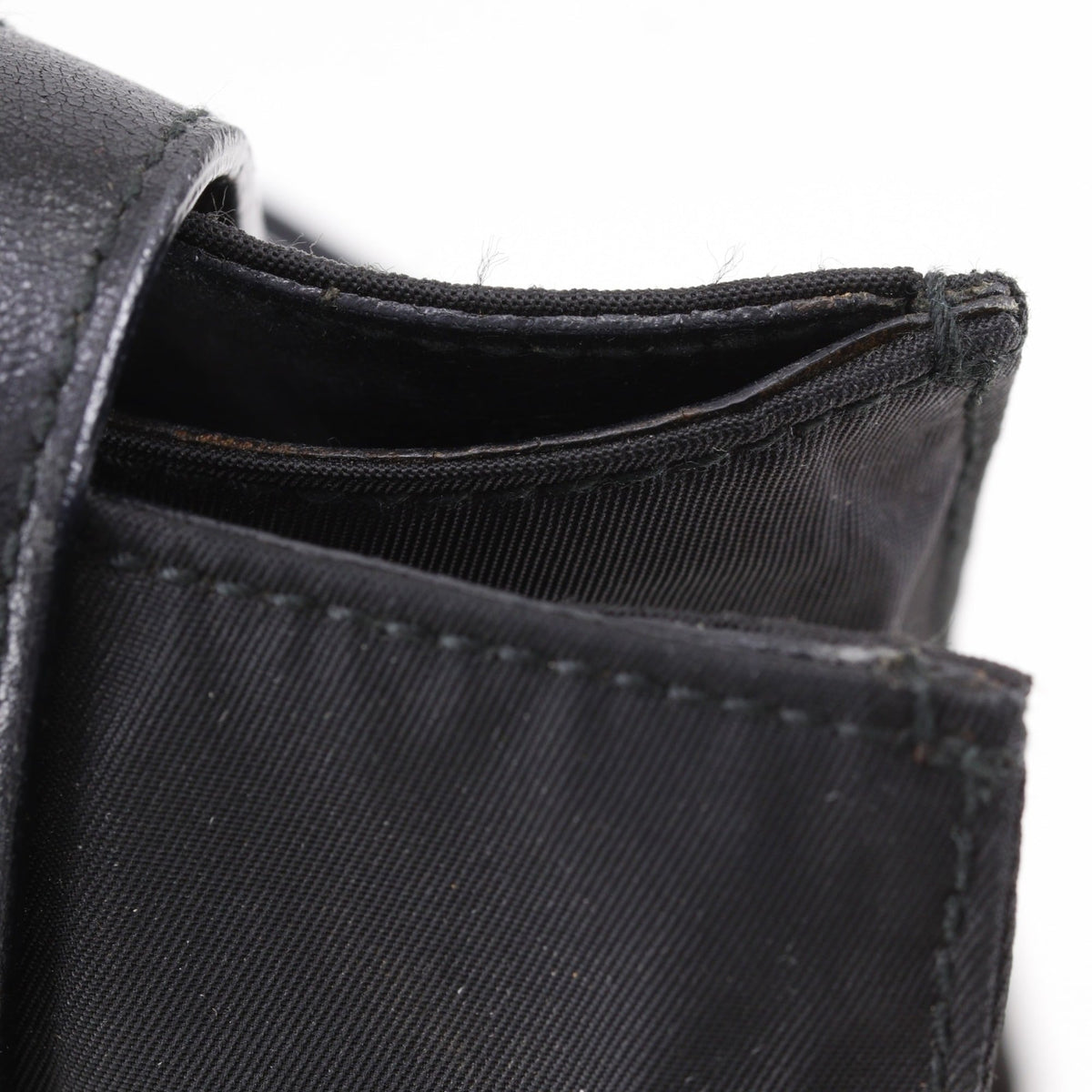 Prada Black Nylon Tote Bag (Pre-Owned)