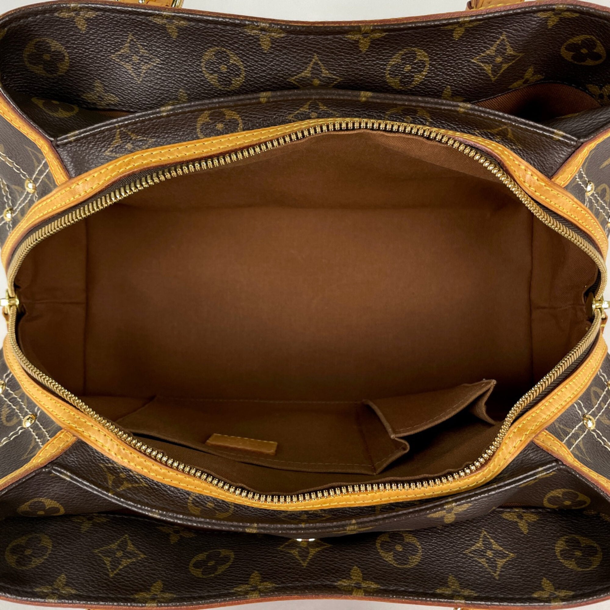 Louis Vuitton Brown Monogram Handbag Shoulder Bag (Pre-Owned)