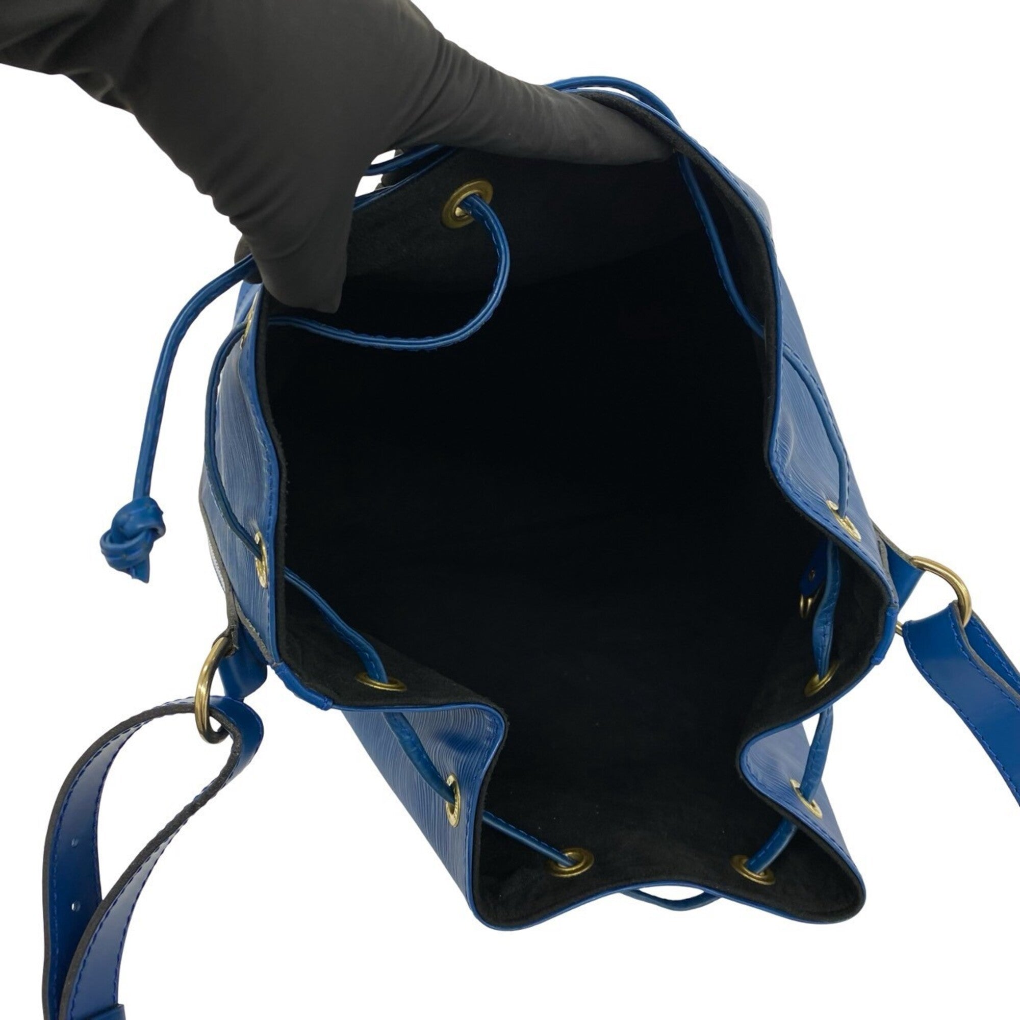 Louis Vuitton Blue Leather Shoulder Bag (Pre-Owned)