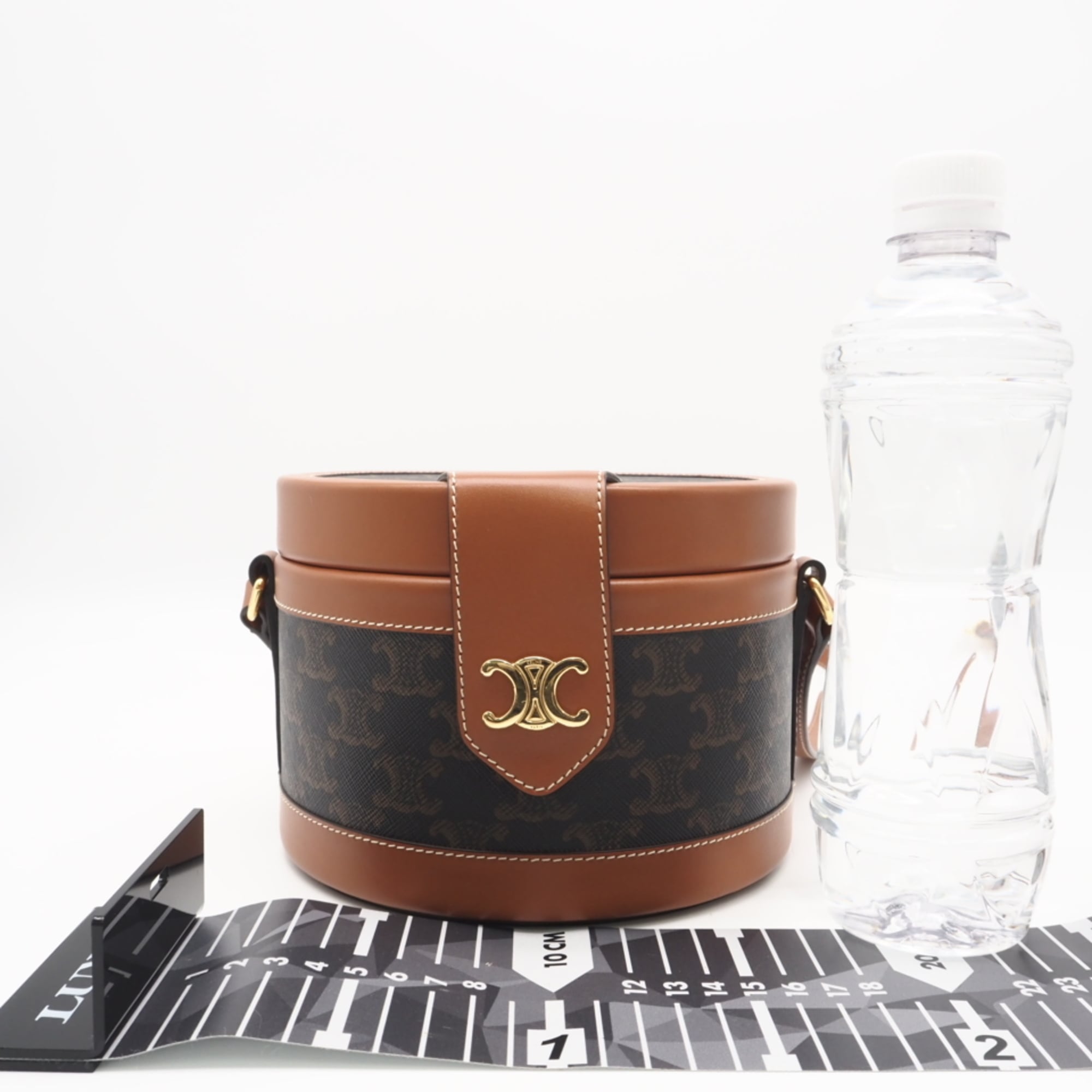 Celine Brown Coated Canvas Leather Shoulder Bag (Pre-Owned)