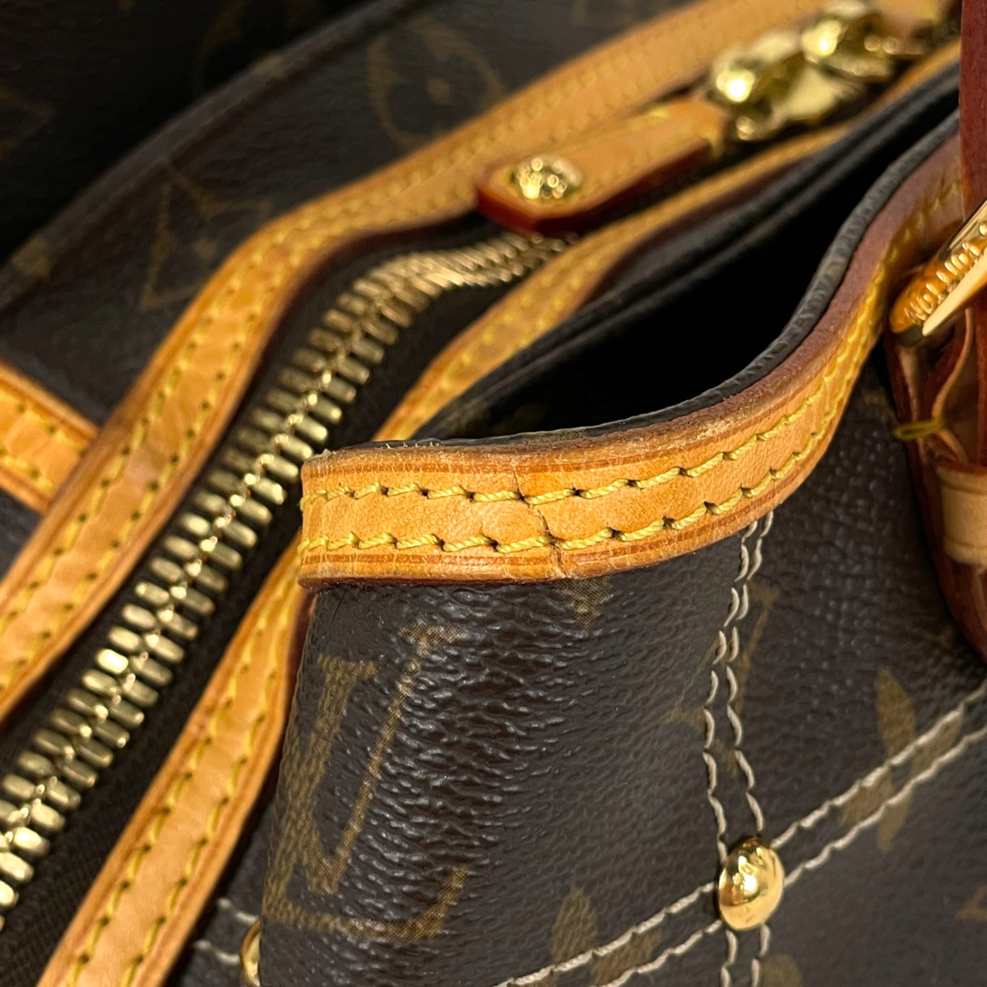Louis Vuitton Brown Monogram Handbag Shoulder Bag (Pre-Owned)