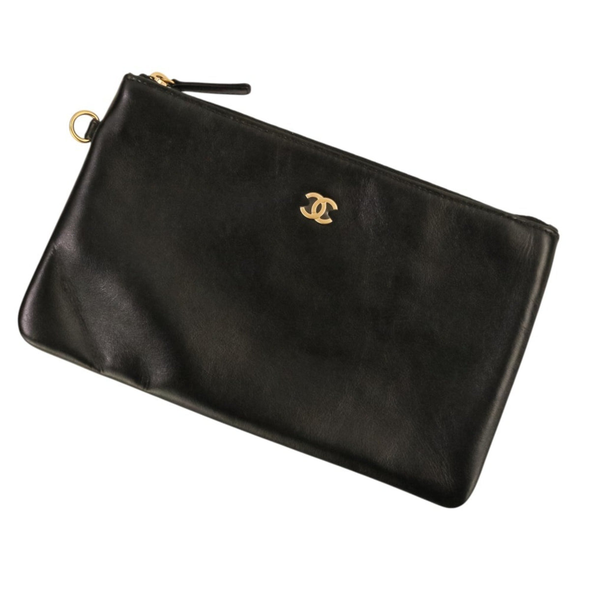 Chanel Black Leather Pouch Shoulder Bag (Pre-Owned)