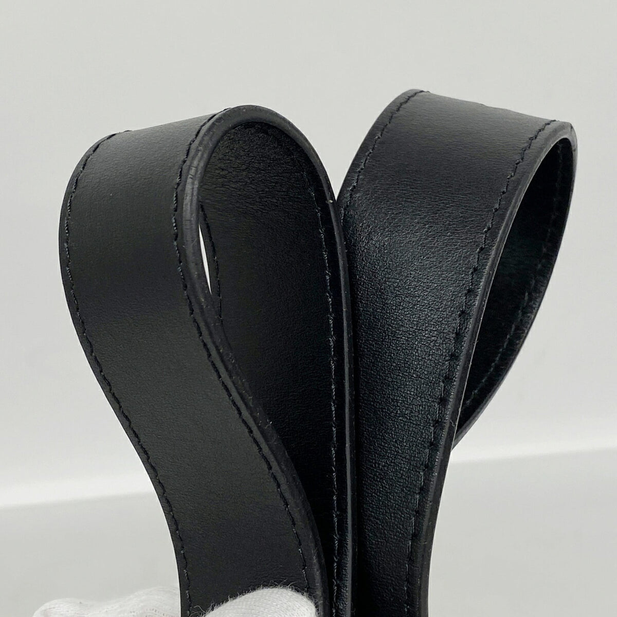 Louis Vuitton Black Sling Bag (Pre-Owned)