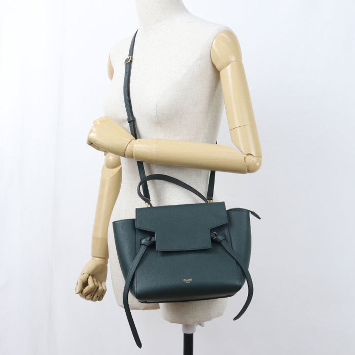 Celine Green Leather Handbag (Pre-Owned)