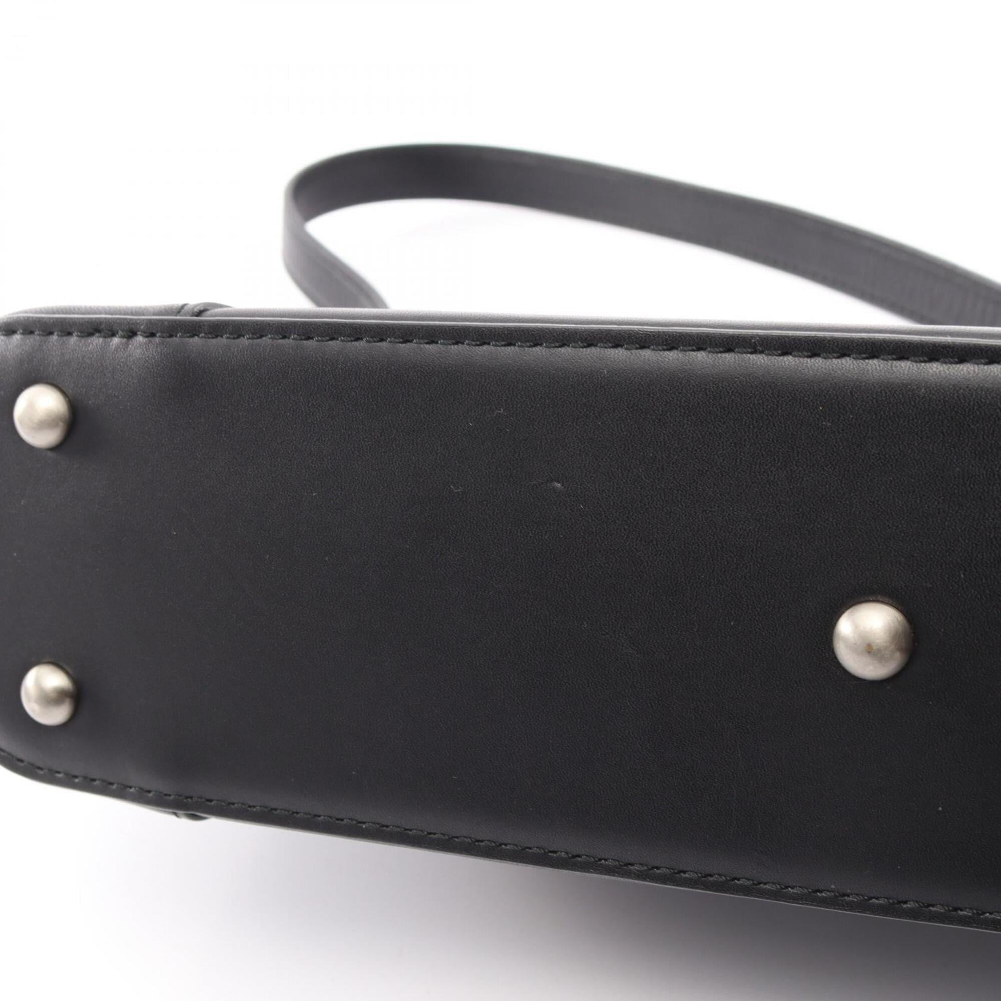 Burberry Black Leather Handbag Shoulder Bag (Pre-Owned)